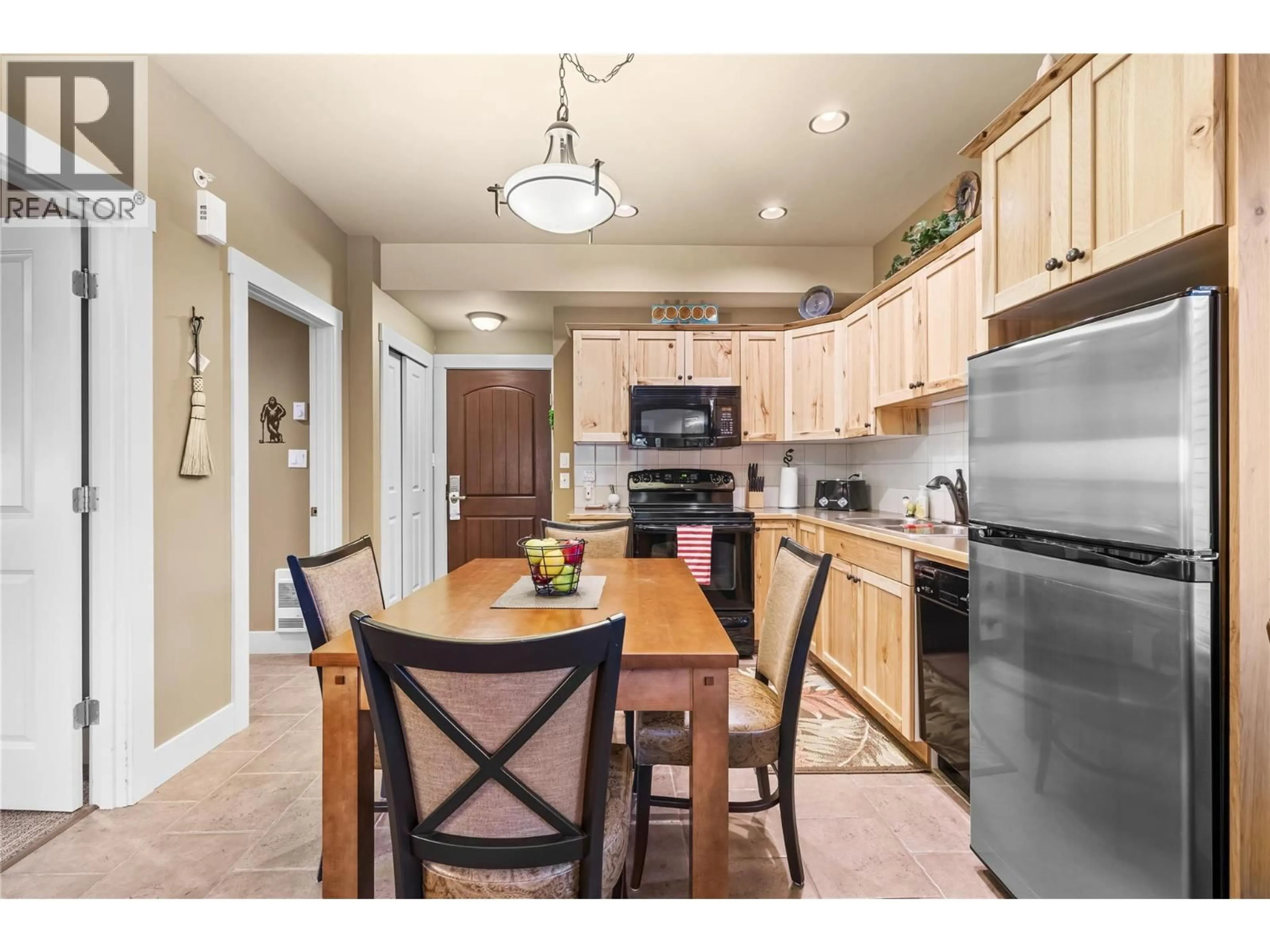 Unknown for 221 - 16310 WOOLGAR ROAD, Crawford Bay British Columbia V0B1E0