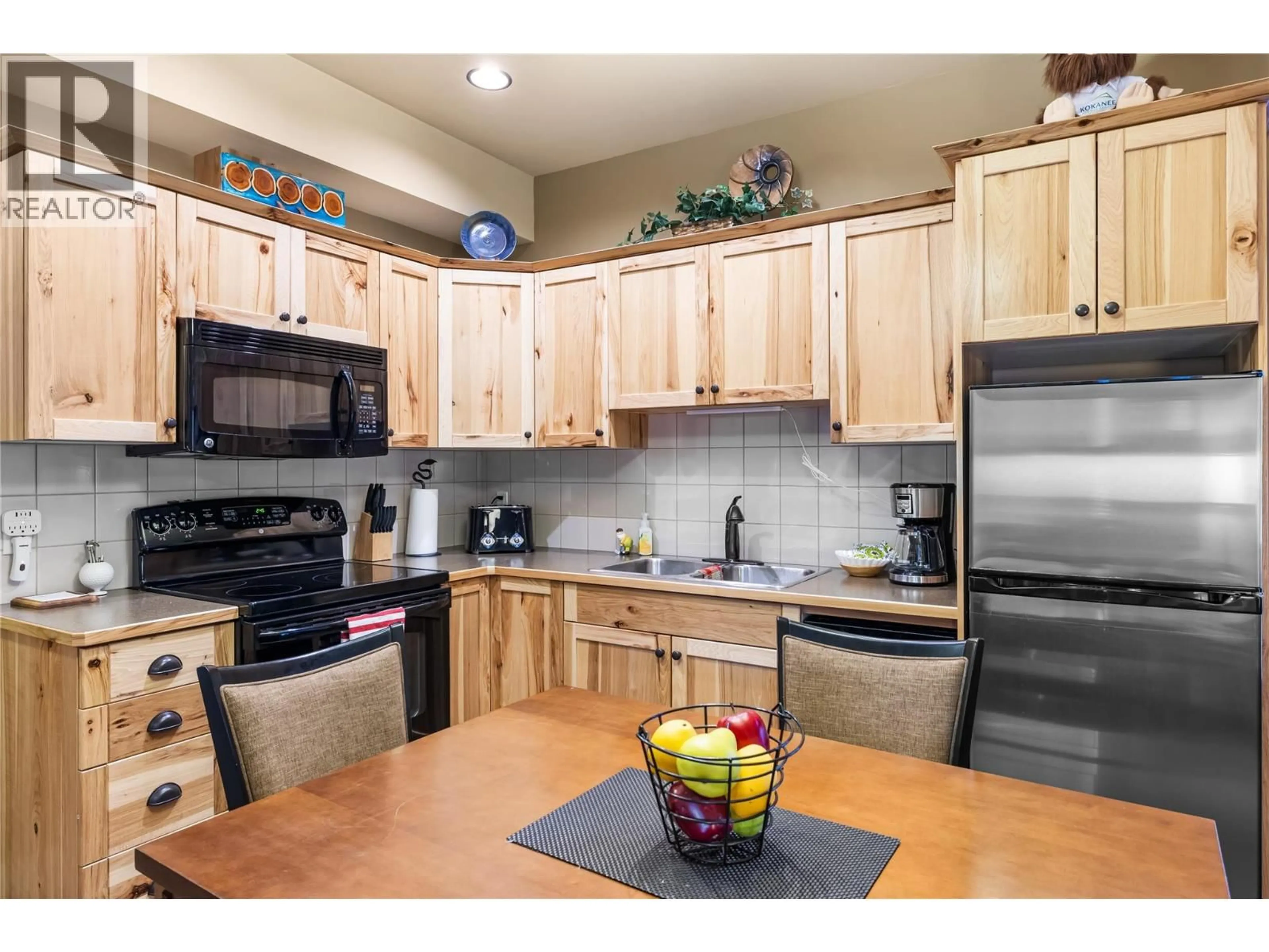 Standard kitchen, unknown for 221 - 16310 WOOLGAR ROAD, Crawford Bay British Columbia V0B1E0
