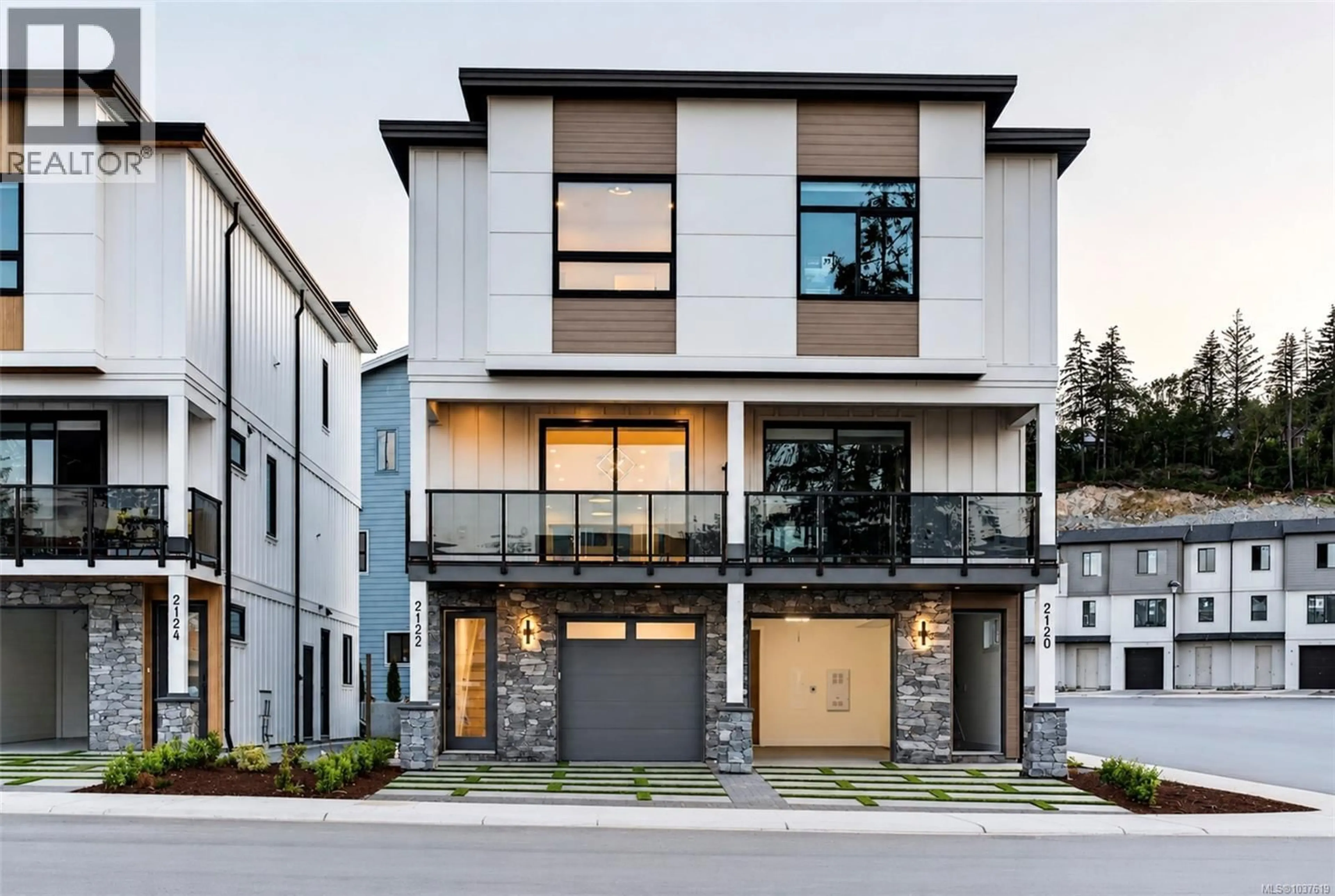 Home with brick exterior material, street for 2122 KINGBIRD DRIVE, Langford British Columbia V9B0E7