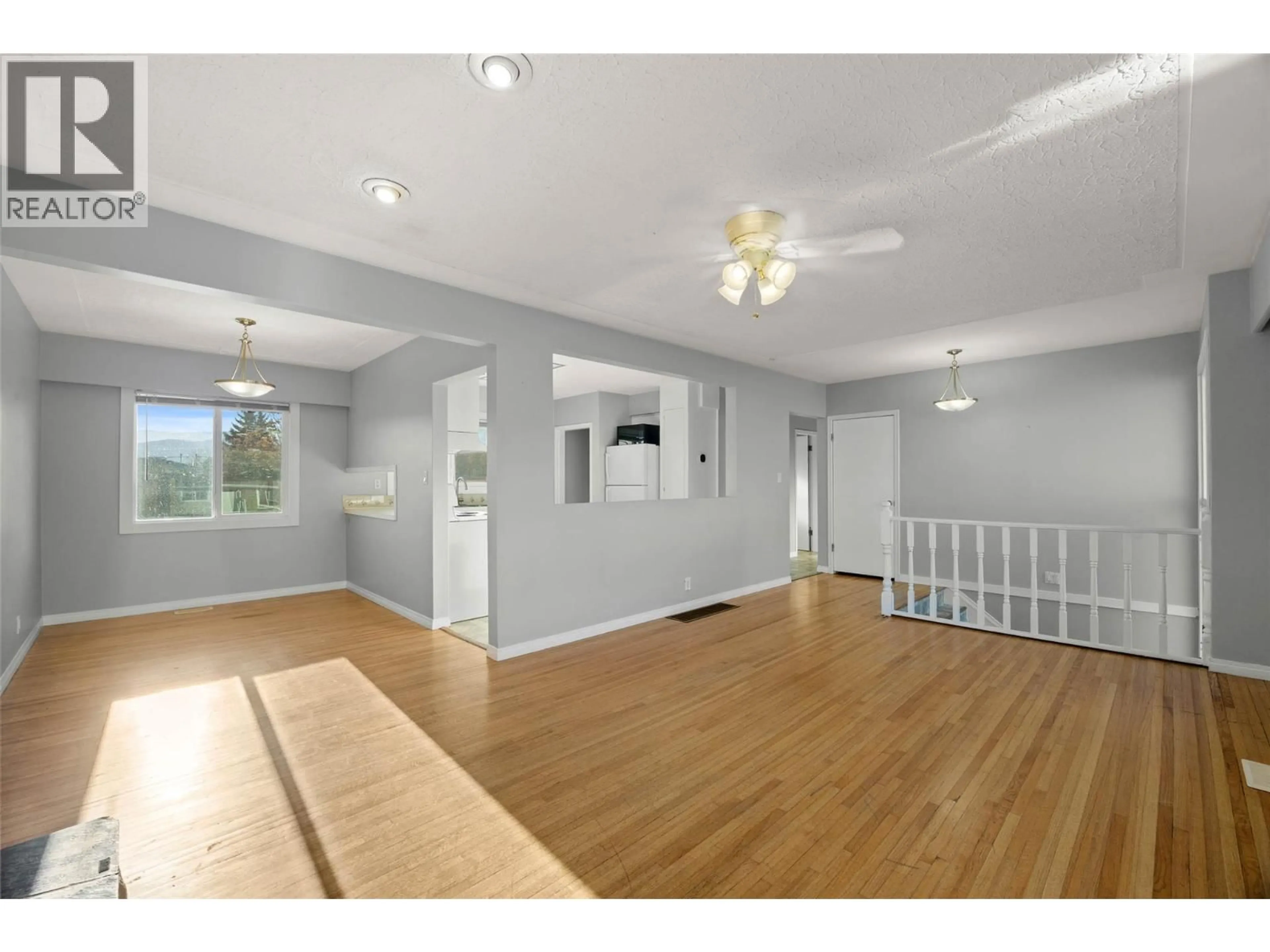 Unknown for 1069 LETHBRIDGE AVENUE, Kamloops British Columbia V2B1Y1