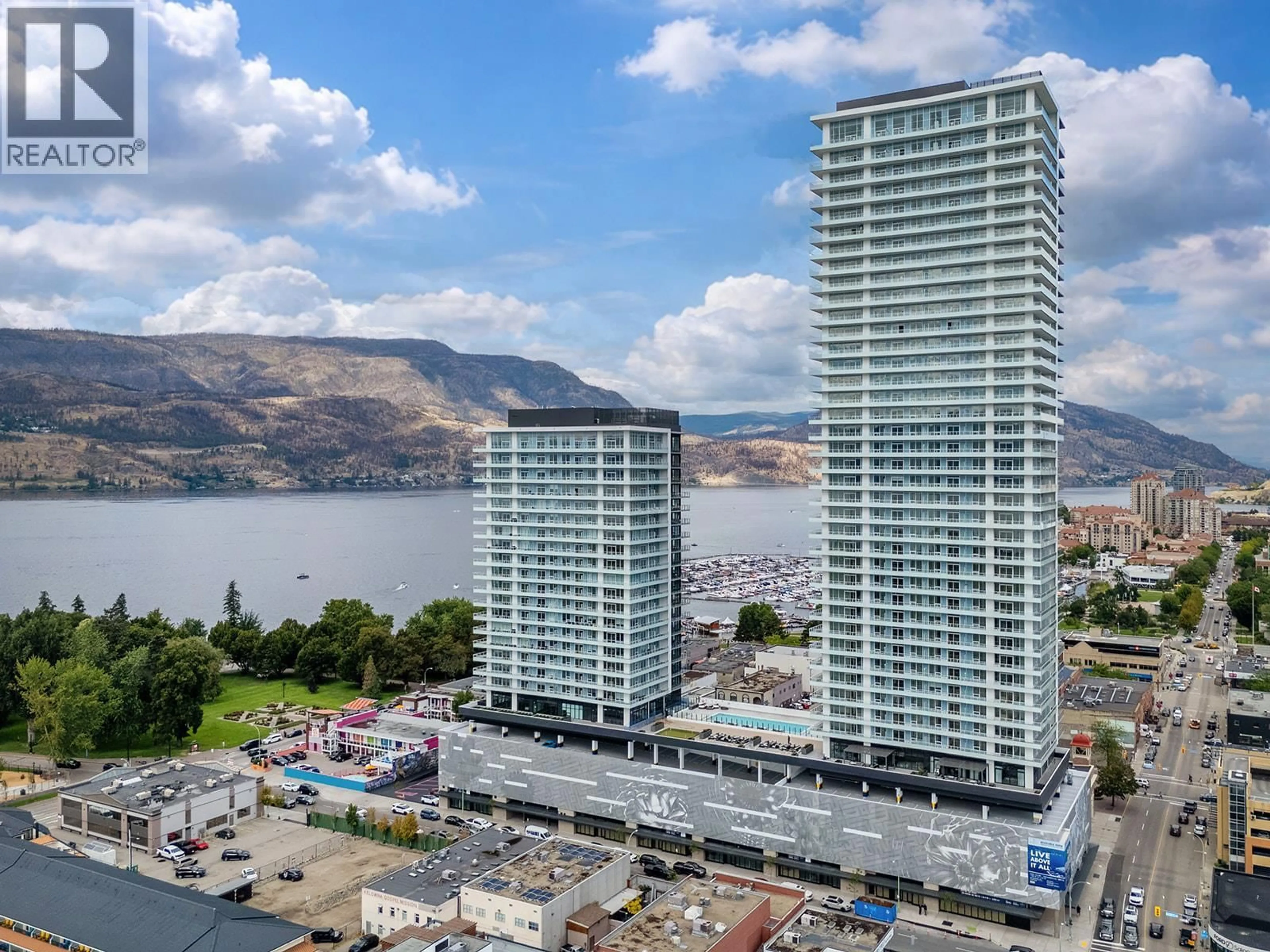 A pic from outside/outdoor area/front of a property/back of a property/a pic from drone, unknown for 2007 - 238 LEON AVENUE, Kelowna British Columbia V1Y0N6