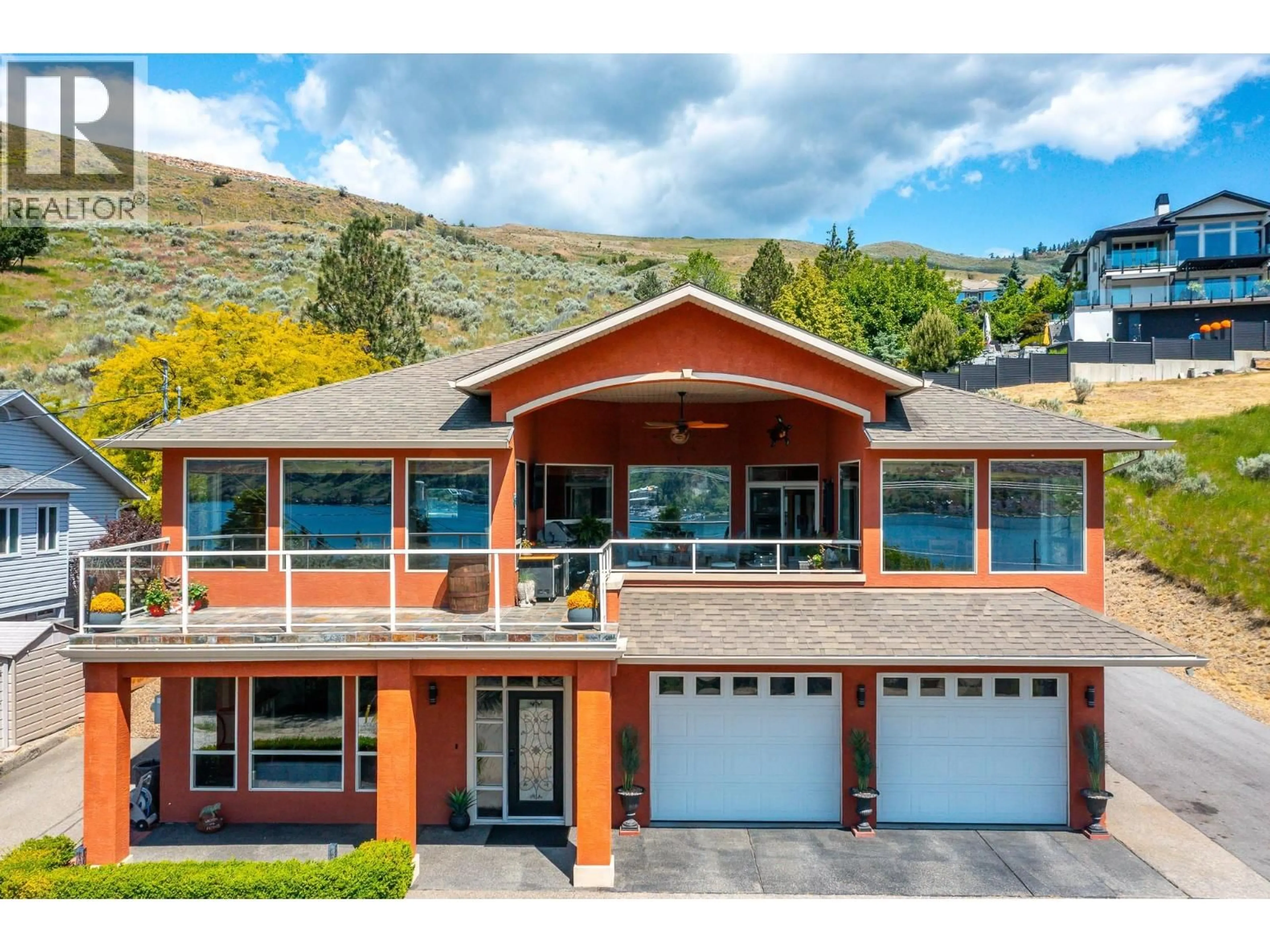 Home with vinyl exterior material, mountain view for 7551 TRONSON ROAD, Vernon British Columbia V1H1C4