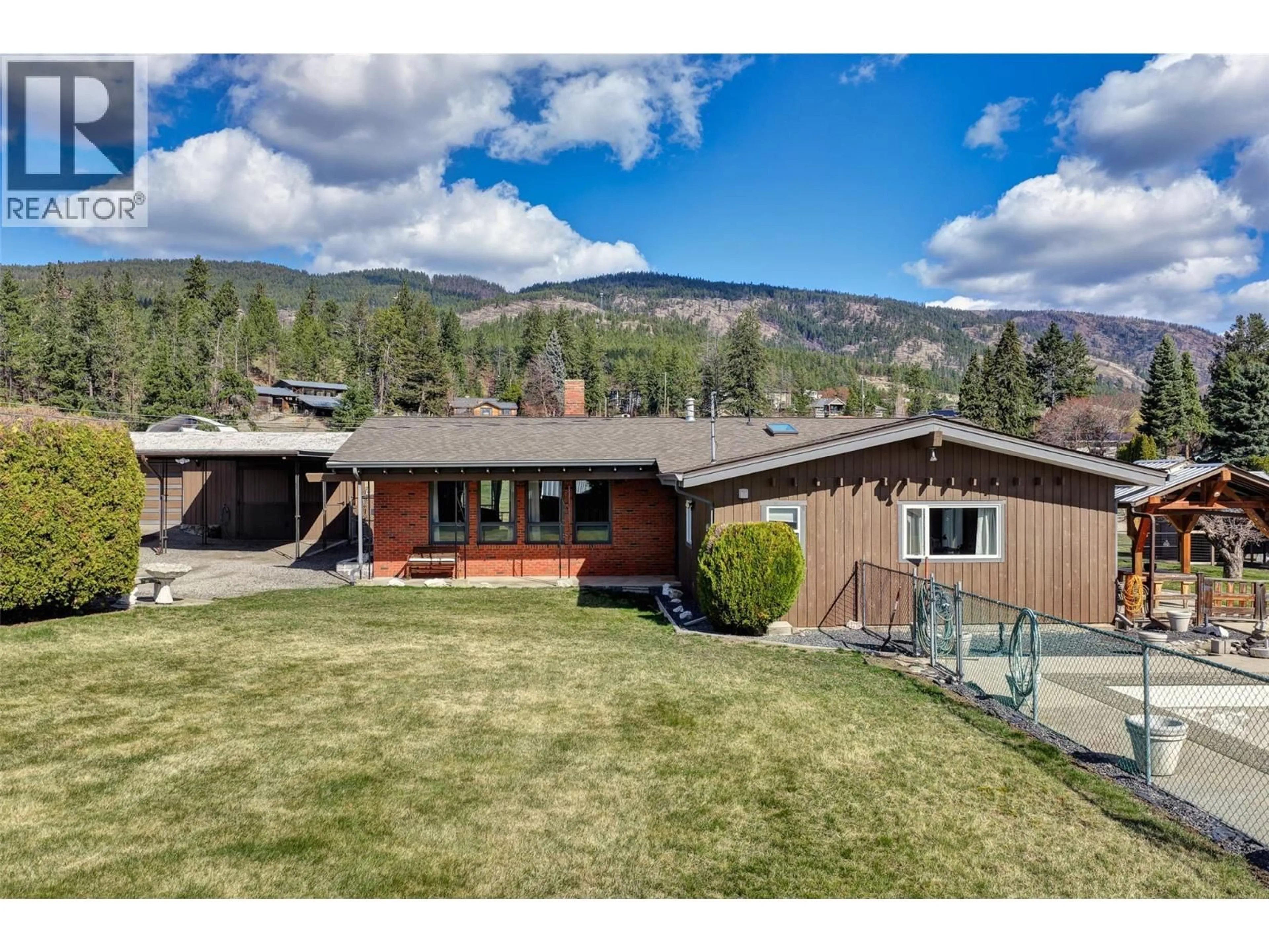 A pic from outside/outdoor area/front of a property/back of a property/a pic from drone, mountain view for 3131 ELLIOTT ROAD, West Kelowna British Columbia V4T1M7