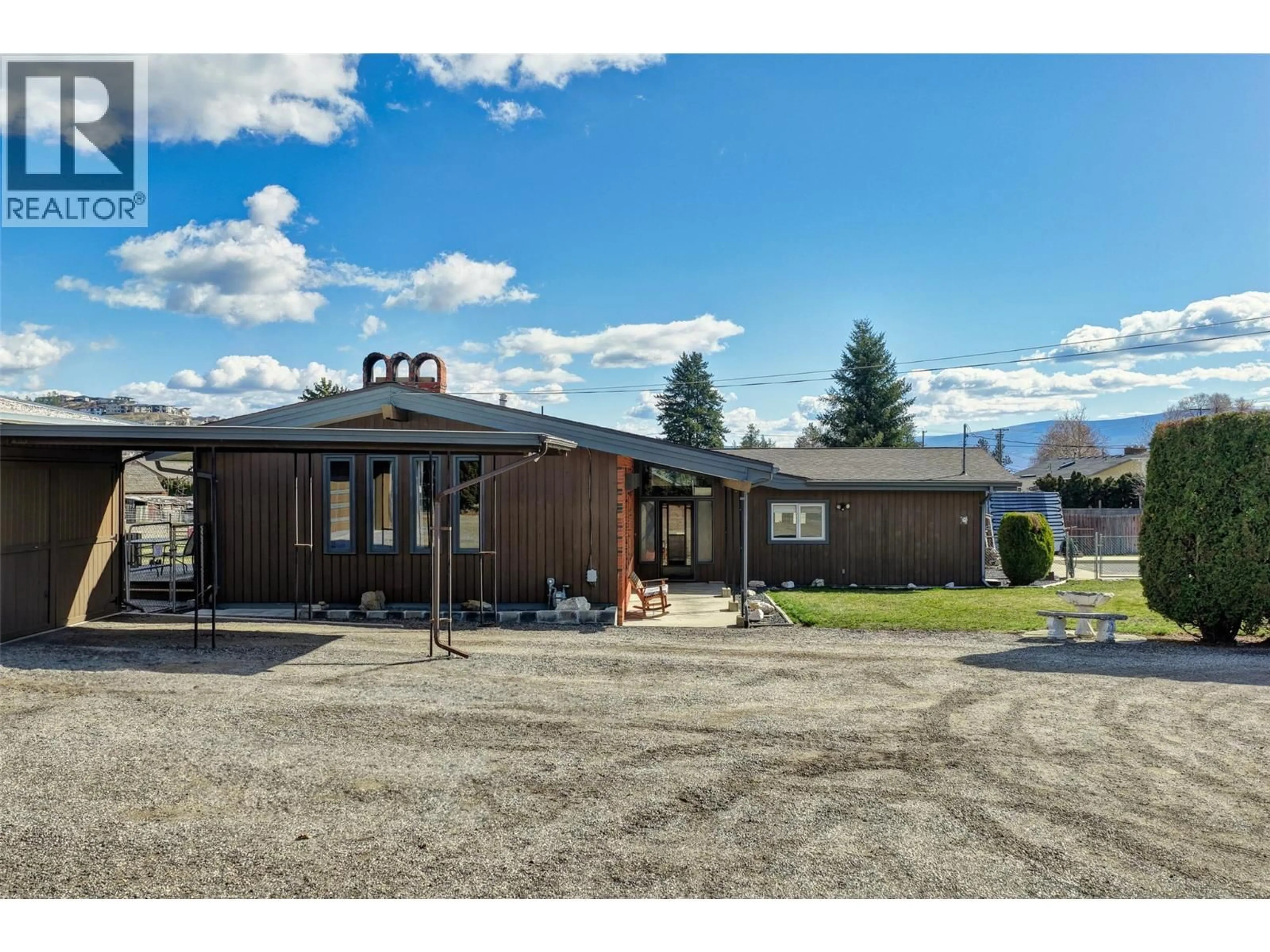A pic from outside/outdoor area/front of a property/back of a property/a pic from drone, mountain view for 3131 ELLIOTT ROAD, West Kelowna British Columbia V4T1M7