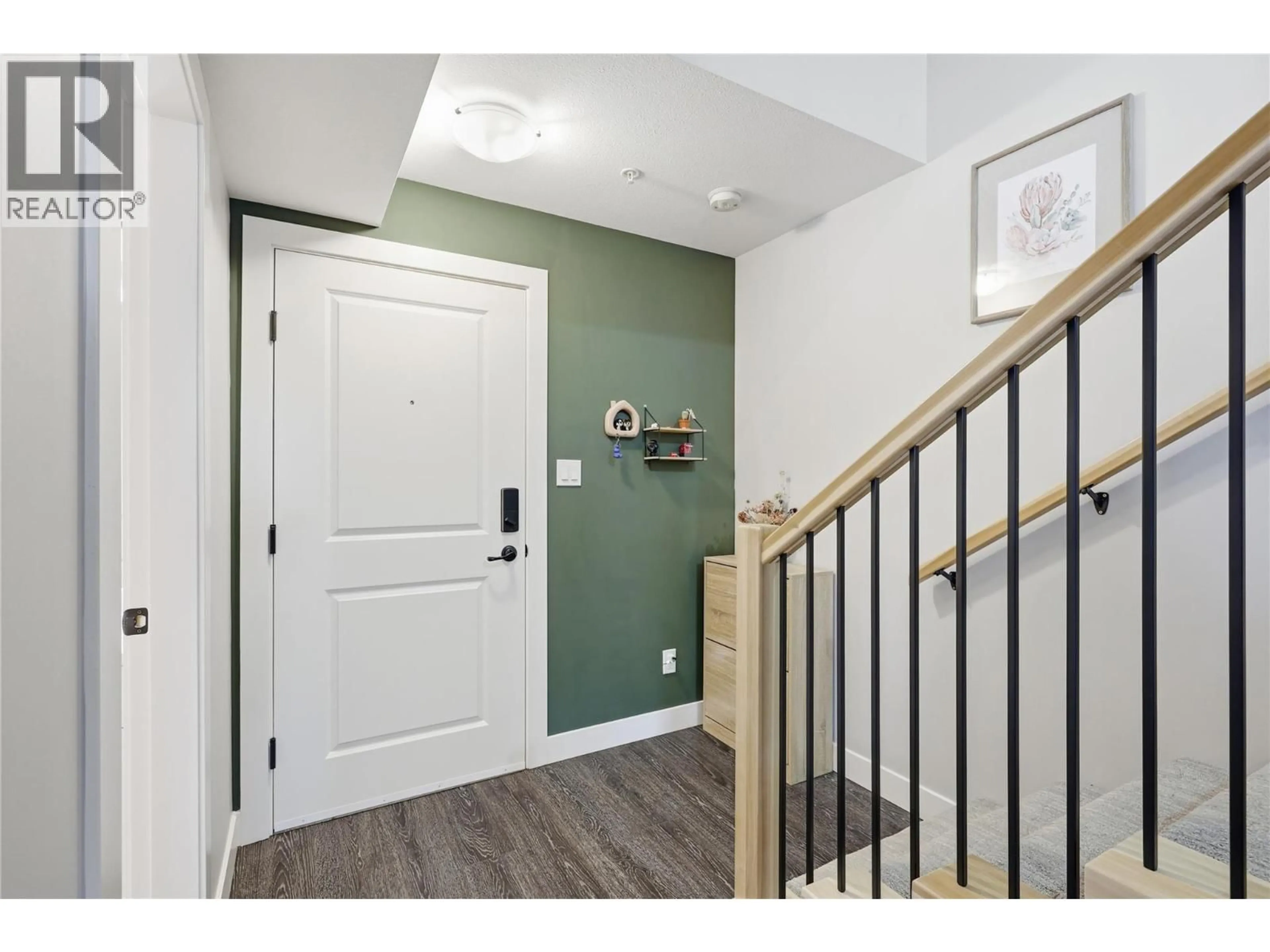Indoor entryway for 118 - 5170 DALLAS DRIVE, Kamloops British Columbia V2C0C7