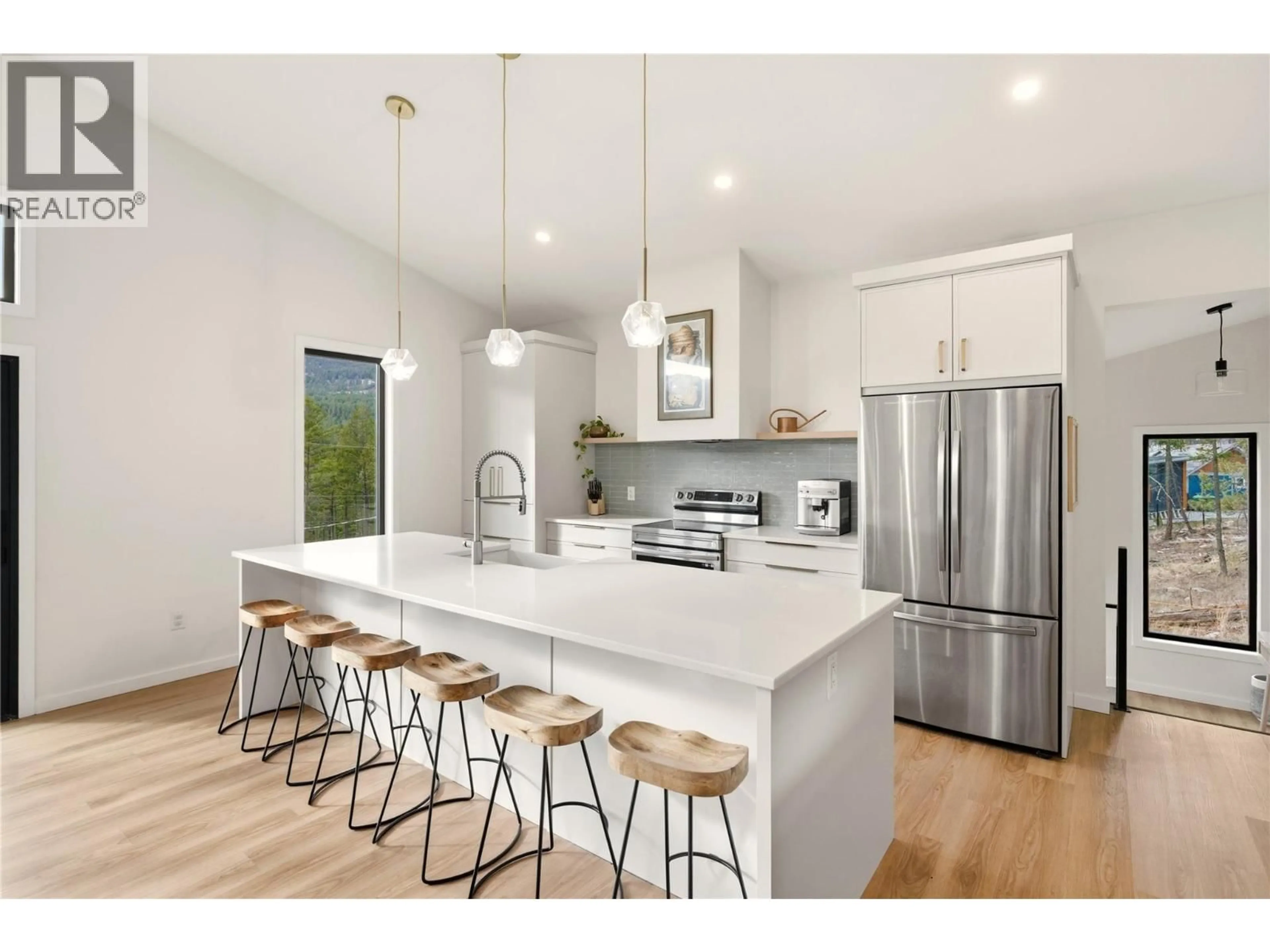 Open concept kitchen, unknown for 7111 DUNWATERS ROAD, Kelowna British Columbia V1Z3W6