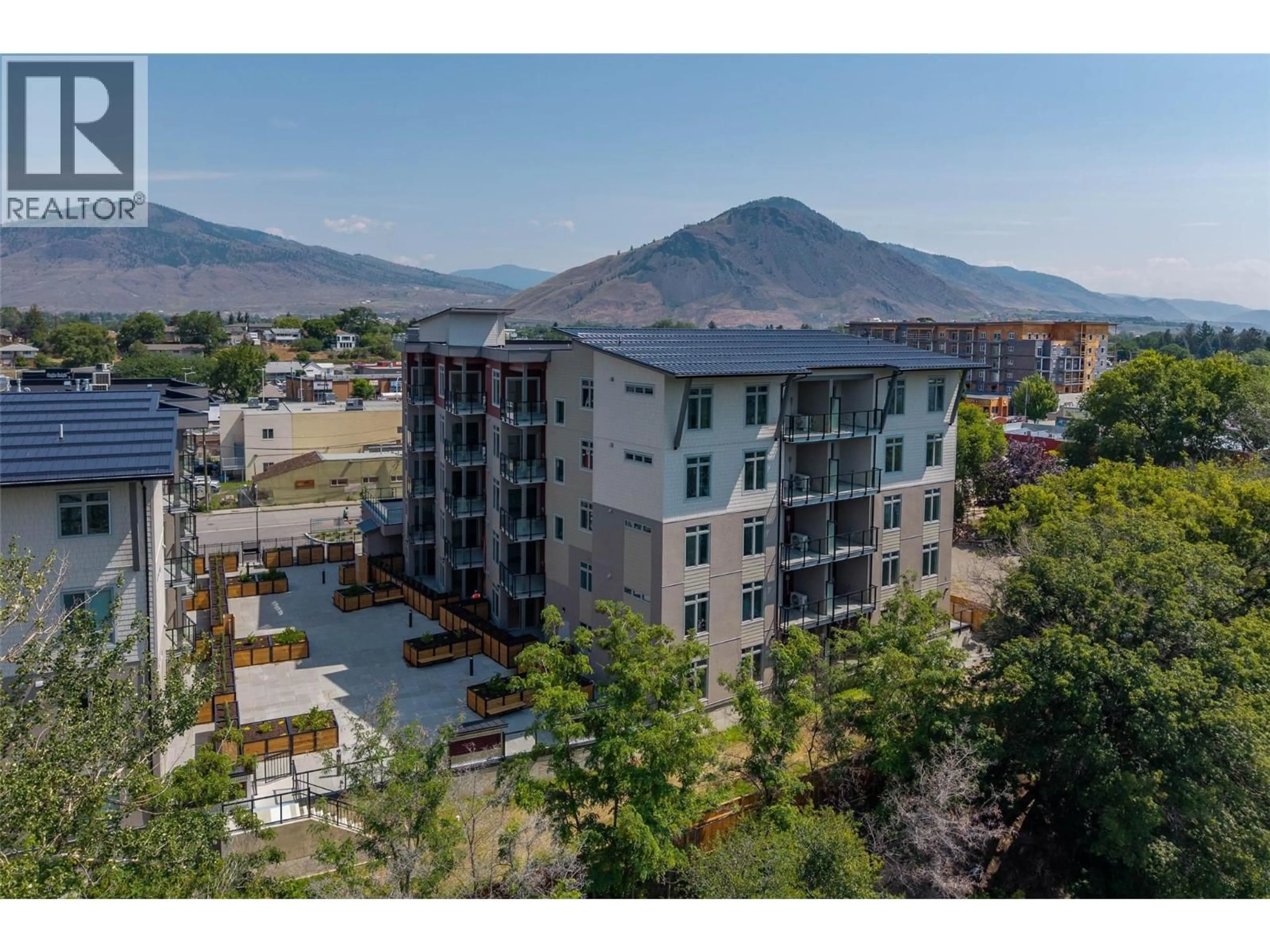 A pic from outside/outdoor area/front of a property/back of a property/a pic from drone, mountain view for 302 - 207 ROYAL AVENUE, Kamloops British Columbia V2H1T7