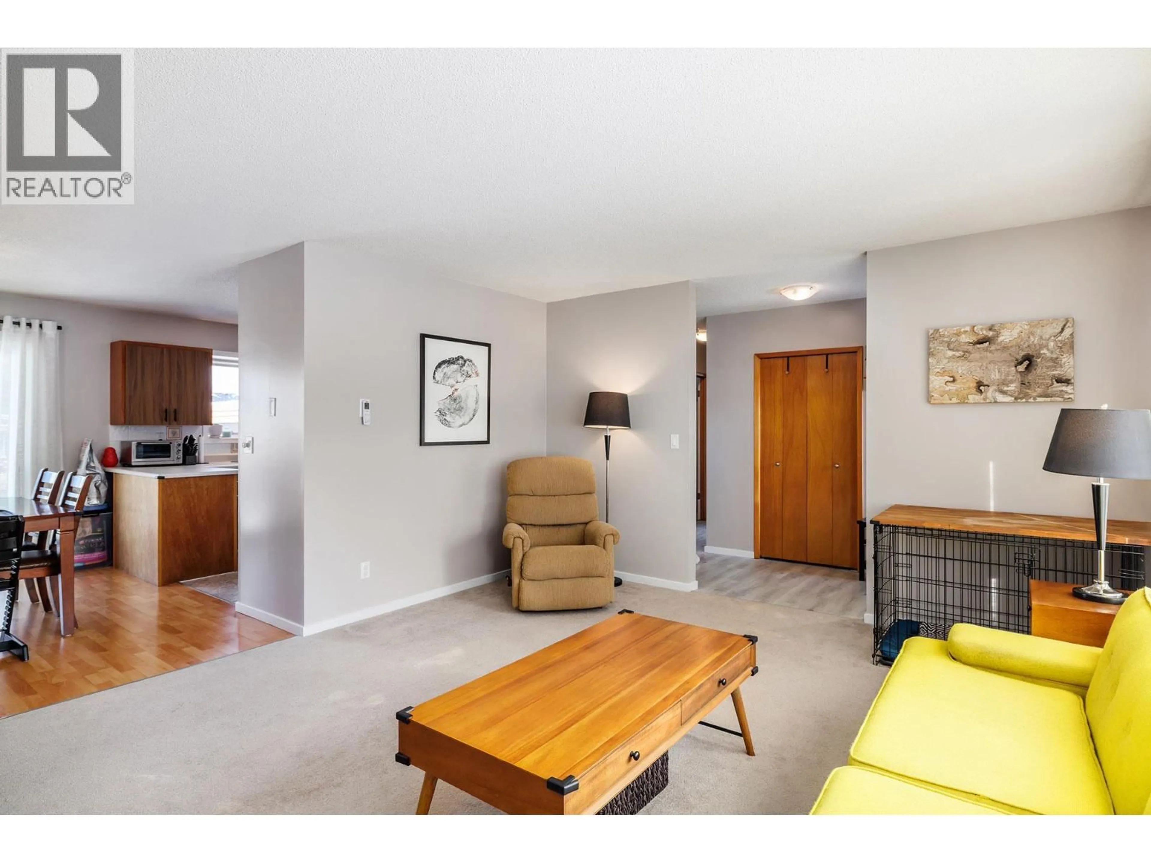 Living room with furniture, unknown for 260 LANGFORD ROAD, Kelowna British Columbia V1X2T8