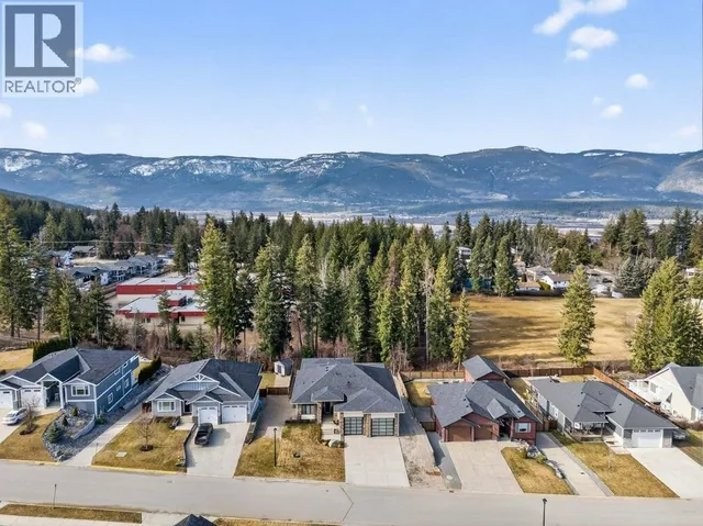 1221 23 STREET SOUTHEAST, Salmon Arm 3