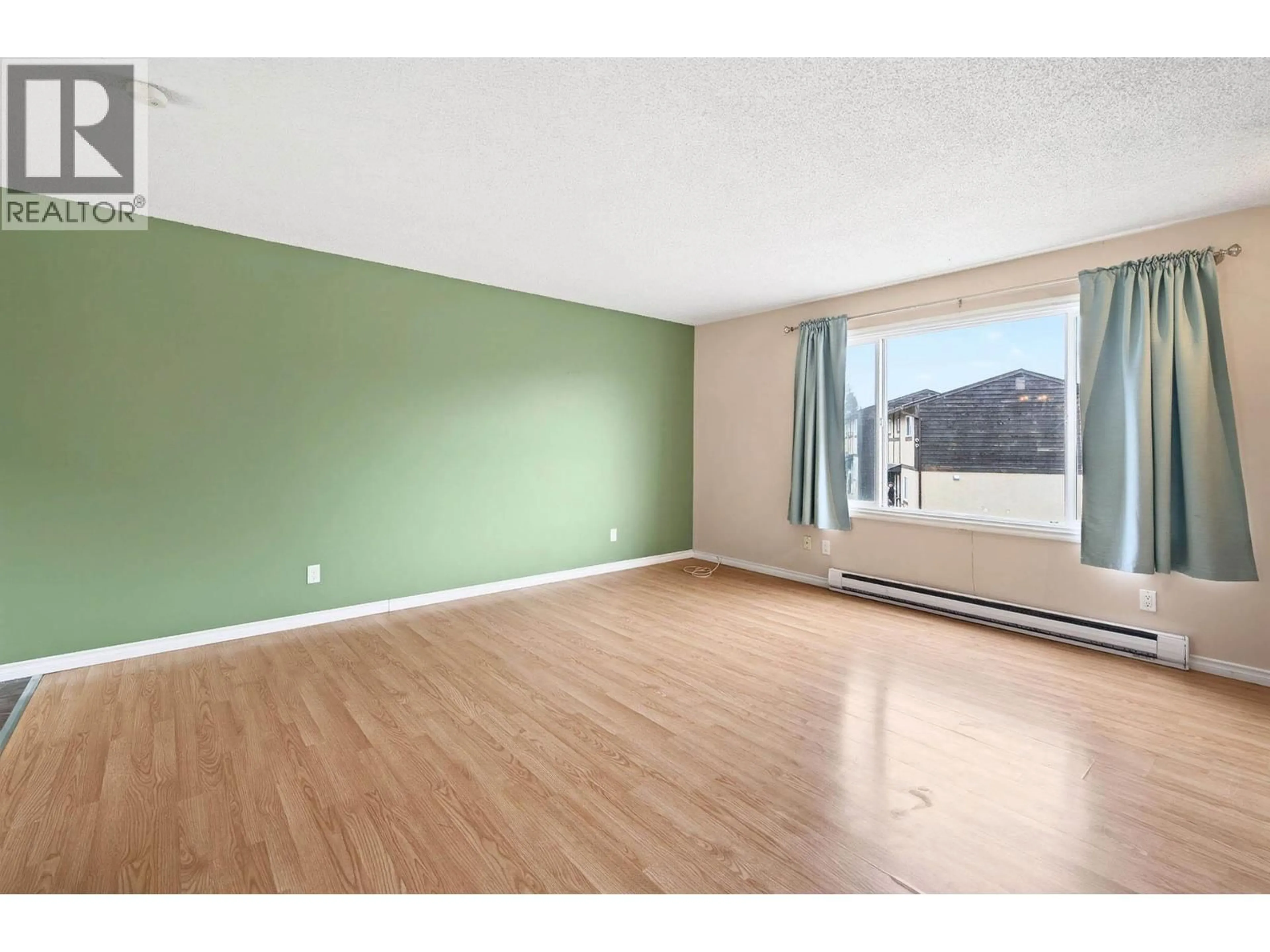 A pic of a room for 50 - 1605 SUMMIT DRIVE, Kamloops British Columbia V2E2A5