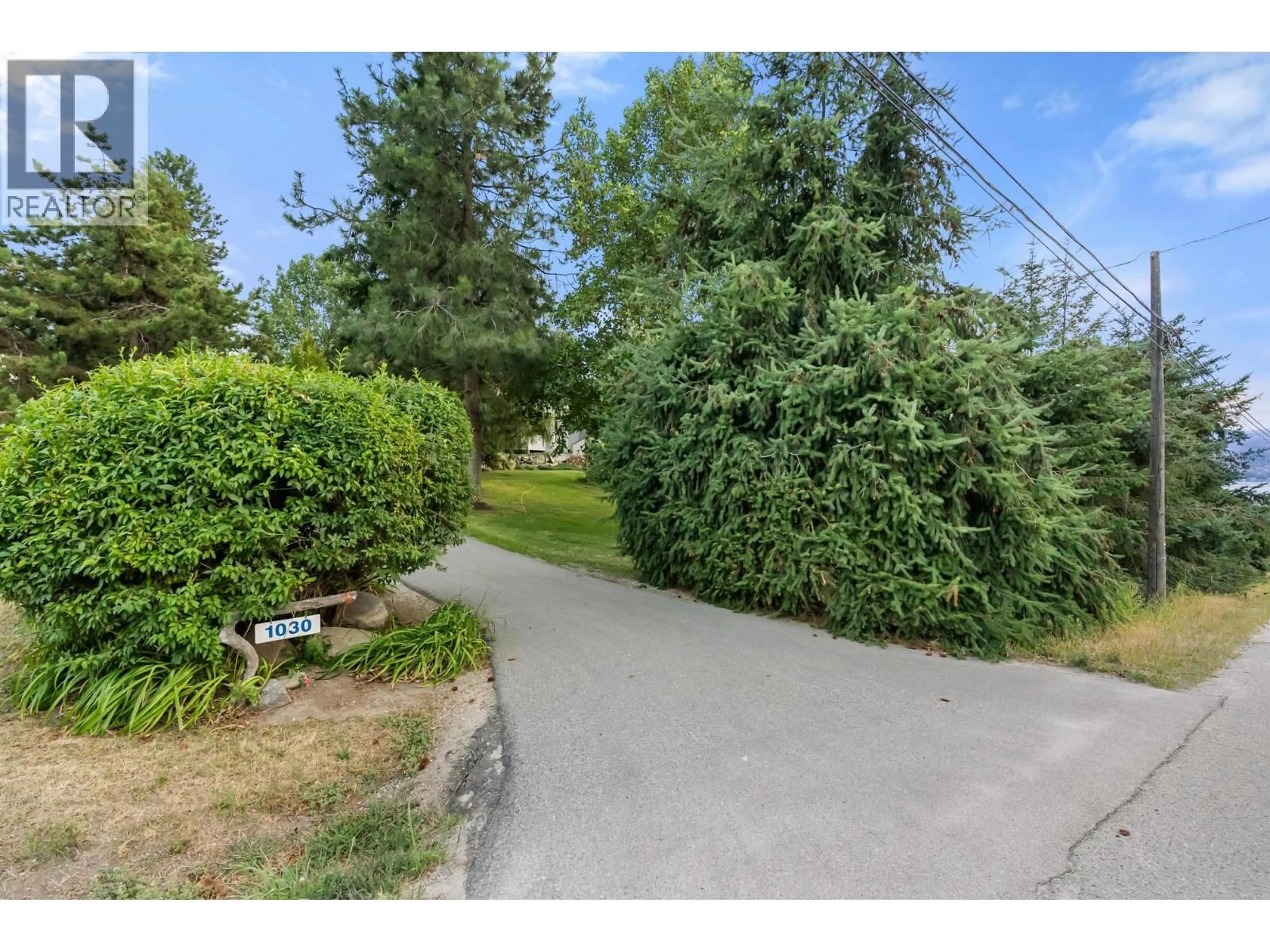 A pic from outside/outdoor area/front of a property/back of a property/a pic from drone, street for 1030 KING DRIVE, Naramata British Columbia V0H1N1