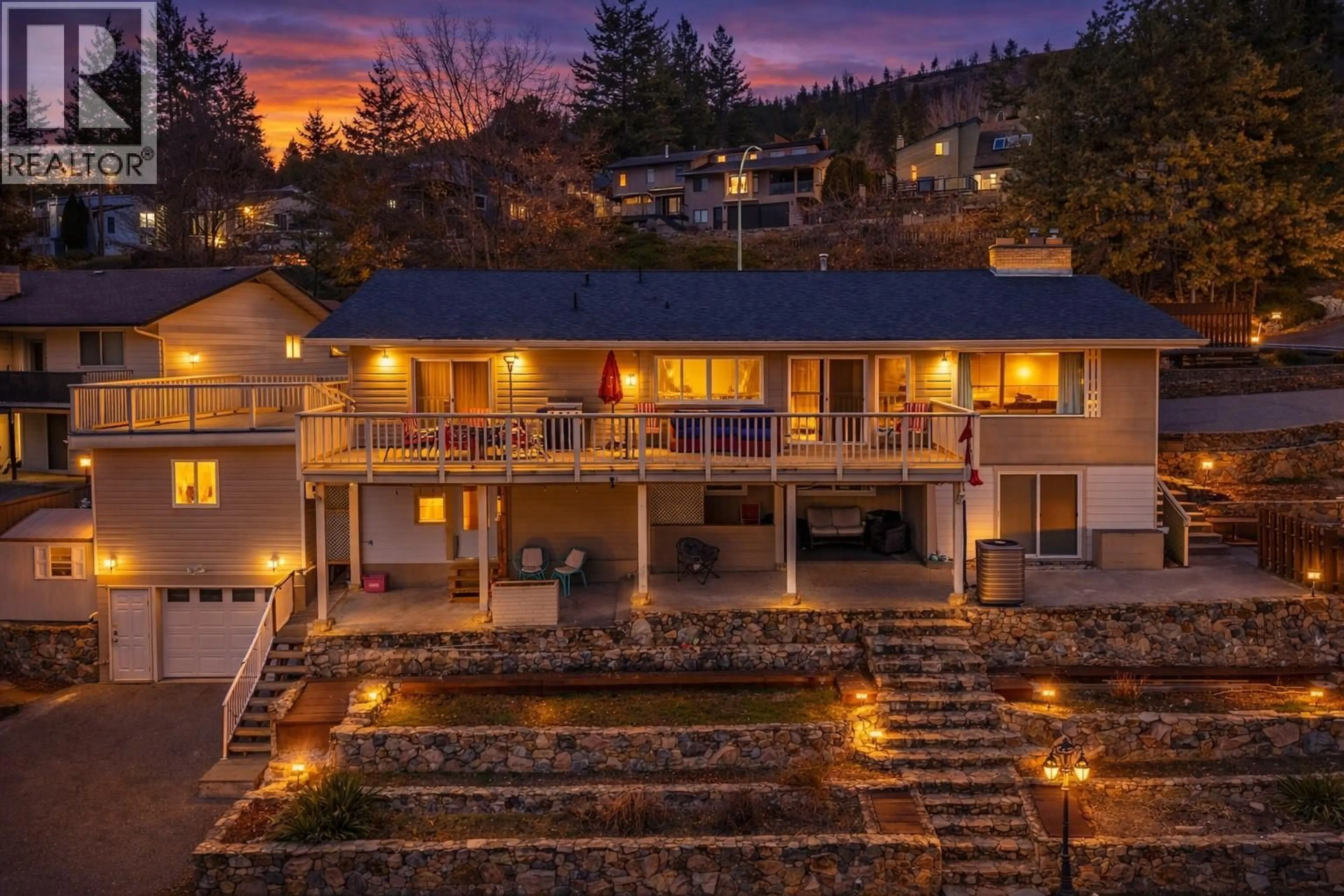 A pic from outside/outdoor area/front of a property/back of a property/a pic from drone, mountain view for 1572 PARKINSON ROAD, West Kelowna British Columbia V1Z2X2