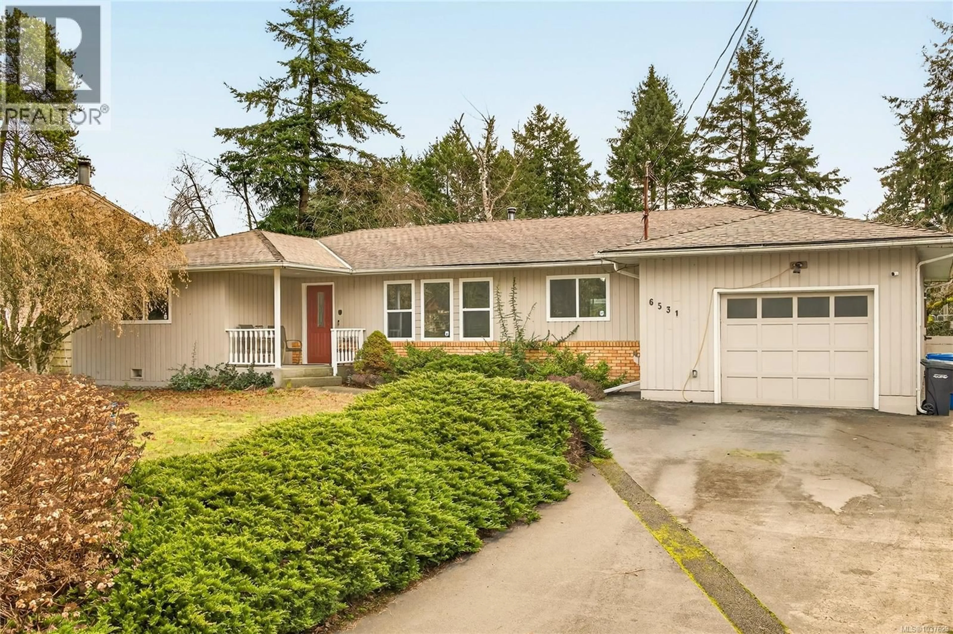 Home with vinyl exterior material, street for 6531 DOVER ROAD, Nanaimo British Columbia V9V1A6