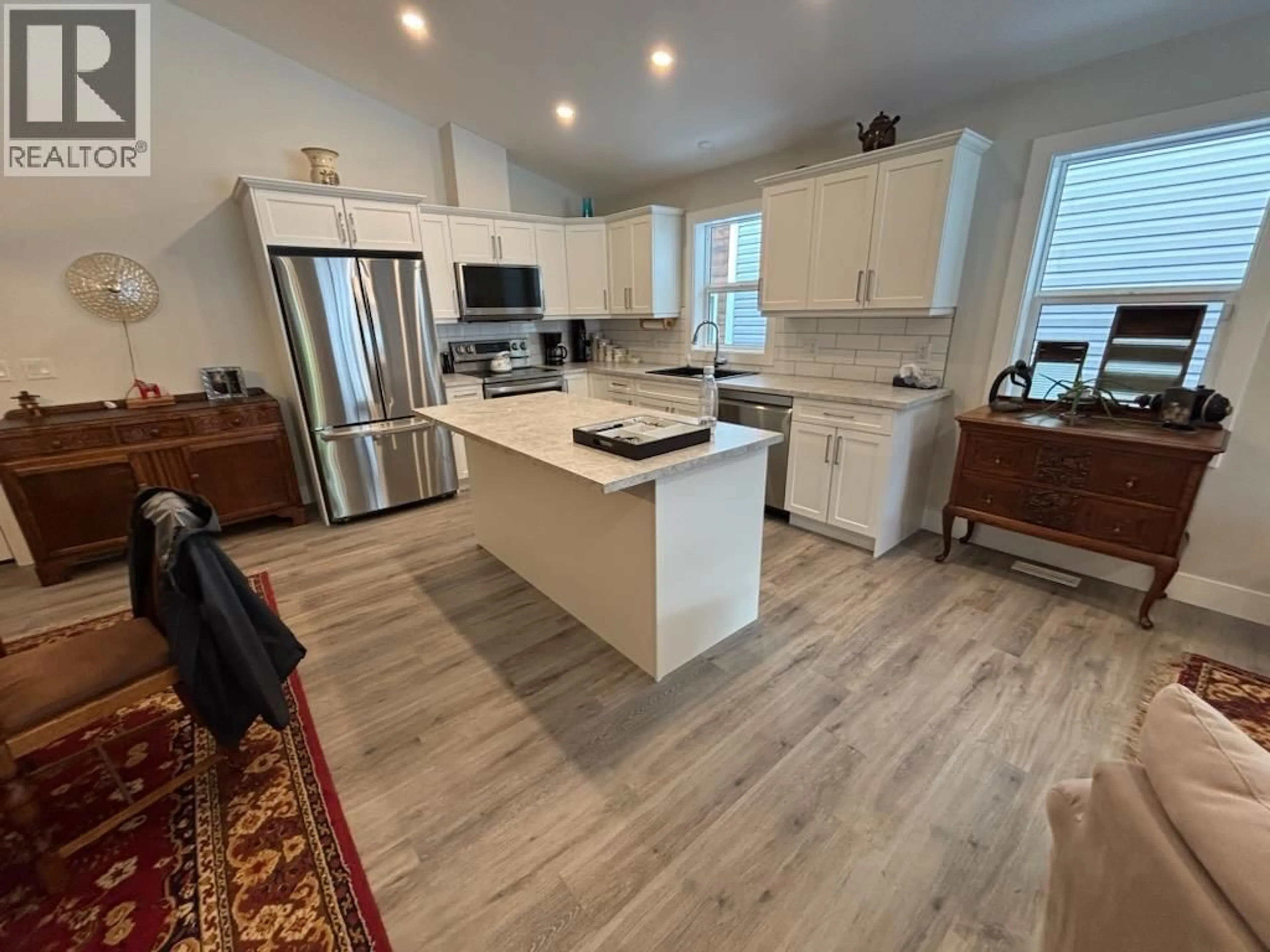 Open concept kitchen, unknown for 1435 72ND AVENUE, Grand Forks British Columbia V0H1H0