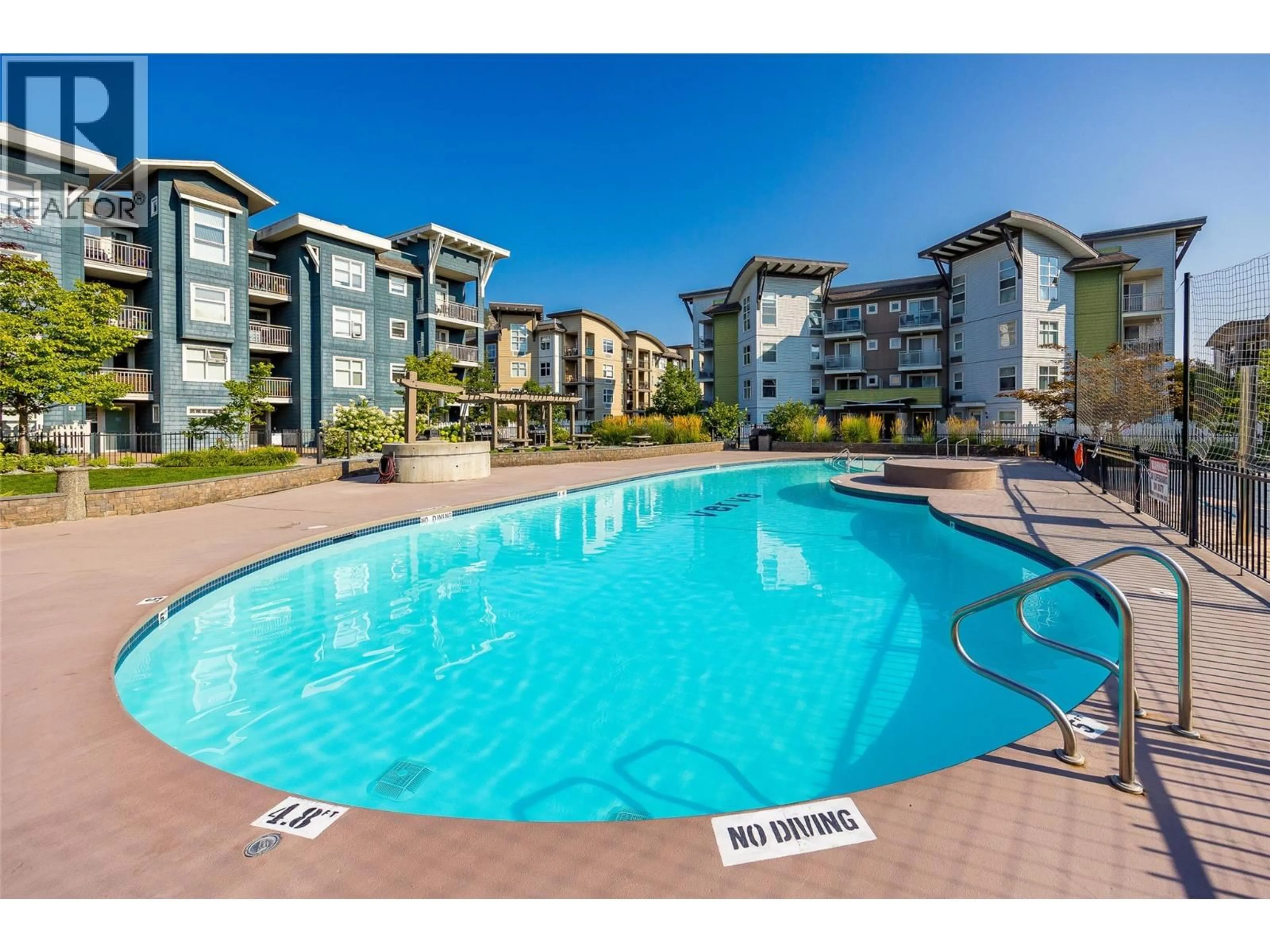 Pool for 410 - 555 YATES ROAD, Kelowna British Columbia V1V2V2