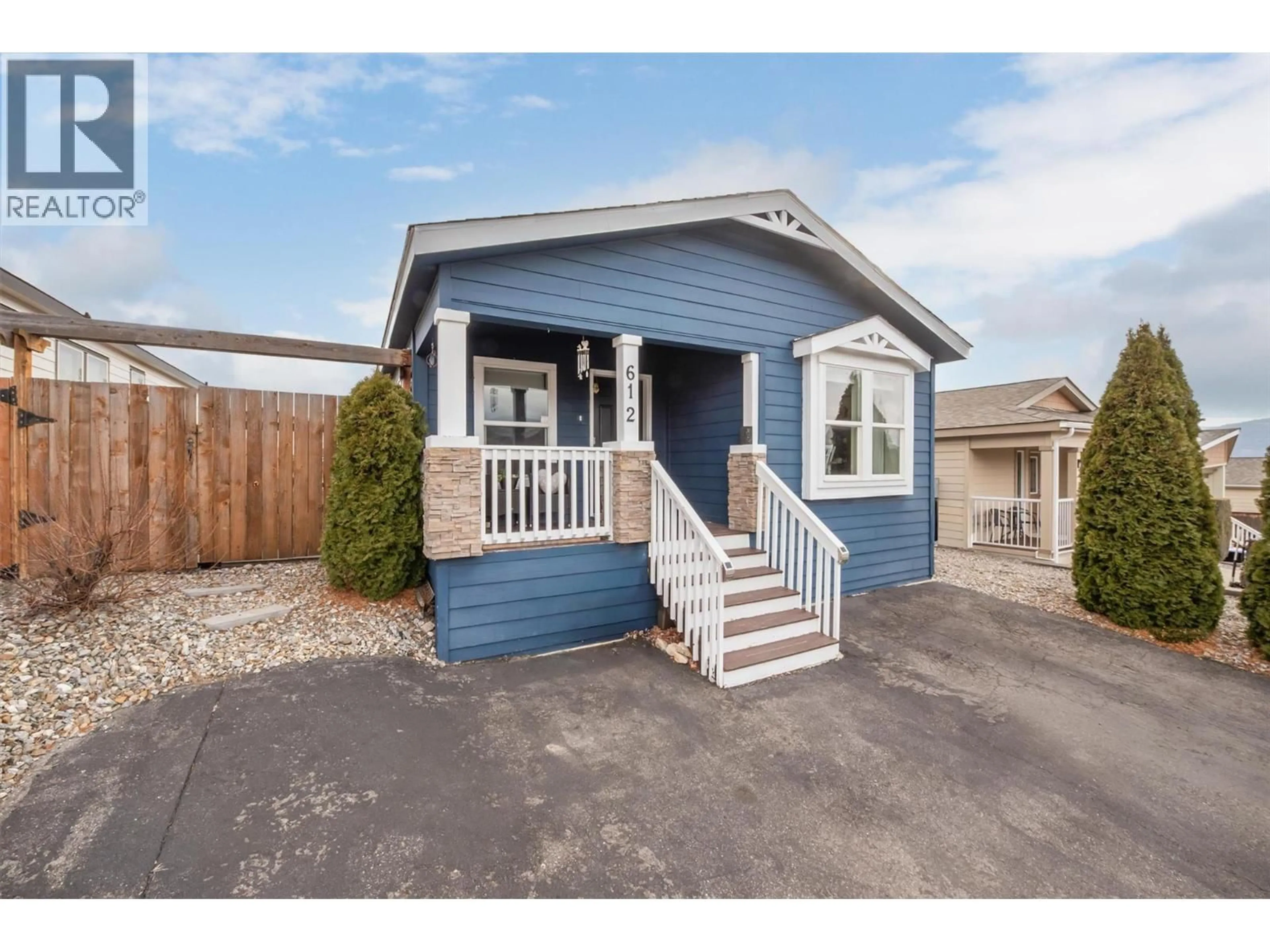 Home with vinyl exterior material, street for 612 - 2440 OLD OKANAGAN HIGHWAY, Westbank British Columbia V4T3A3