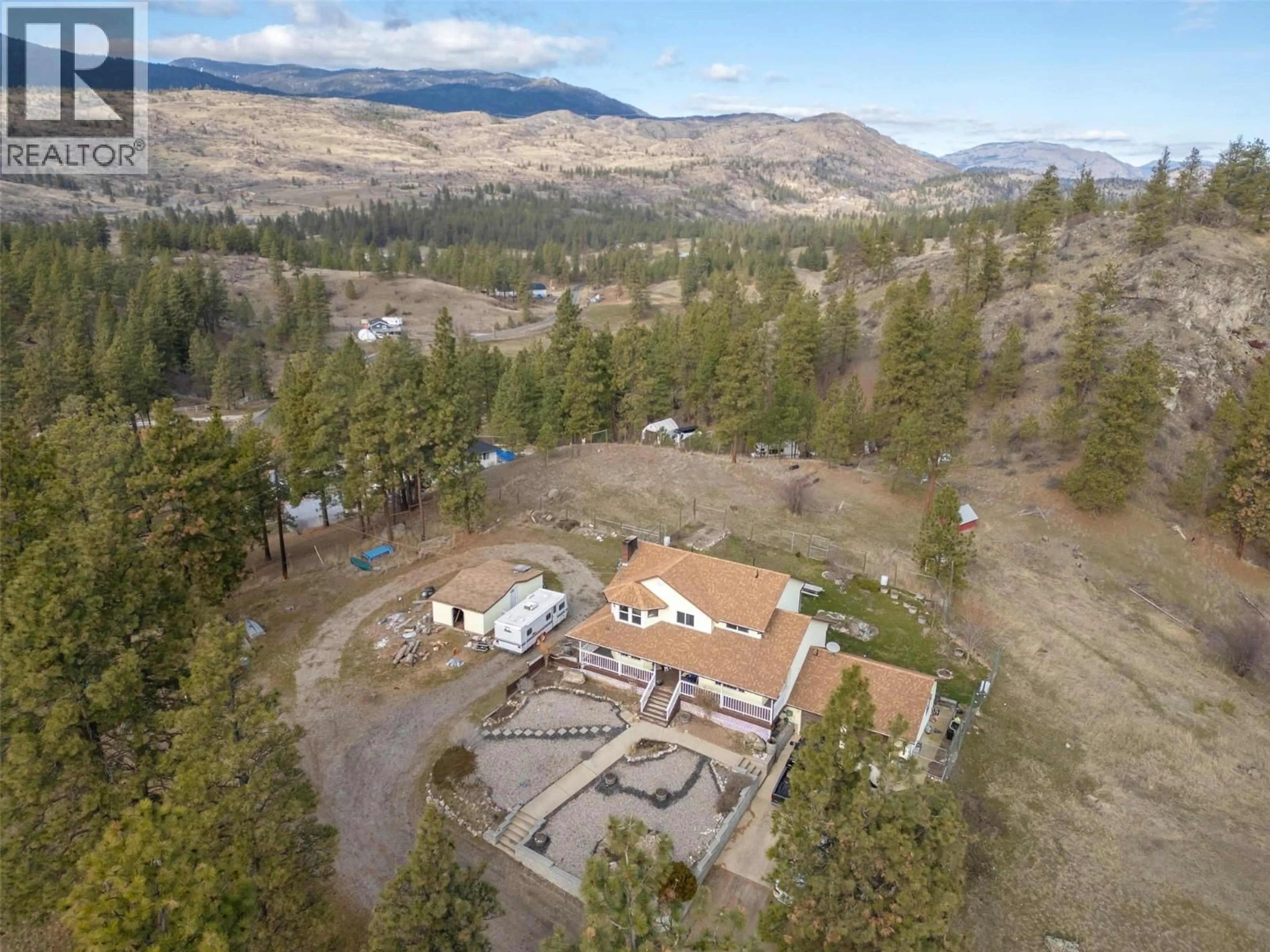 A pic from outside/outdoor area/front of a property/back of a property/a pic from drone, mountain view for 465 WILSON MOUNTAIN ROAD, Oliver British Columbia V0H1T5