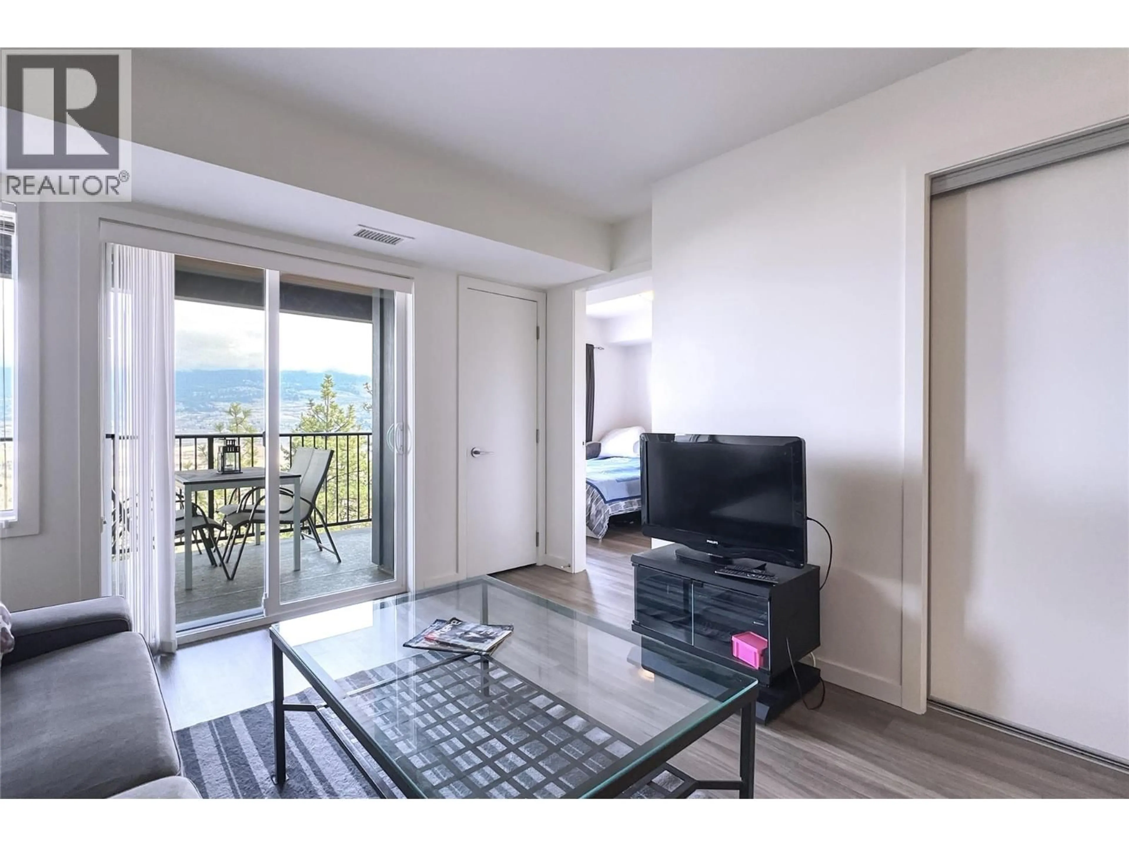 A pic of a room for 218 - 775 ACADEMY WAY, Kelowna British Columbia V1V0A5