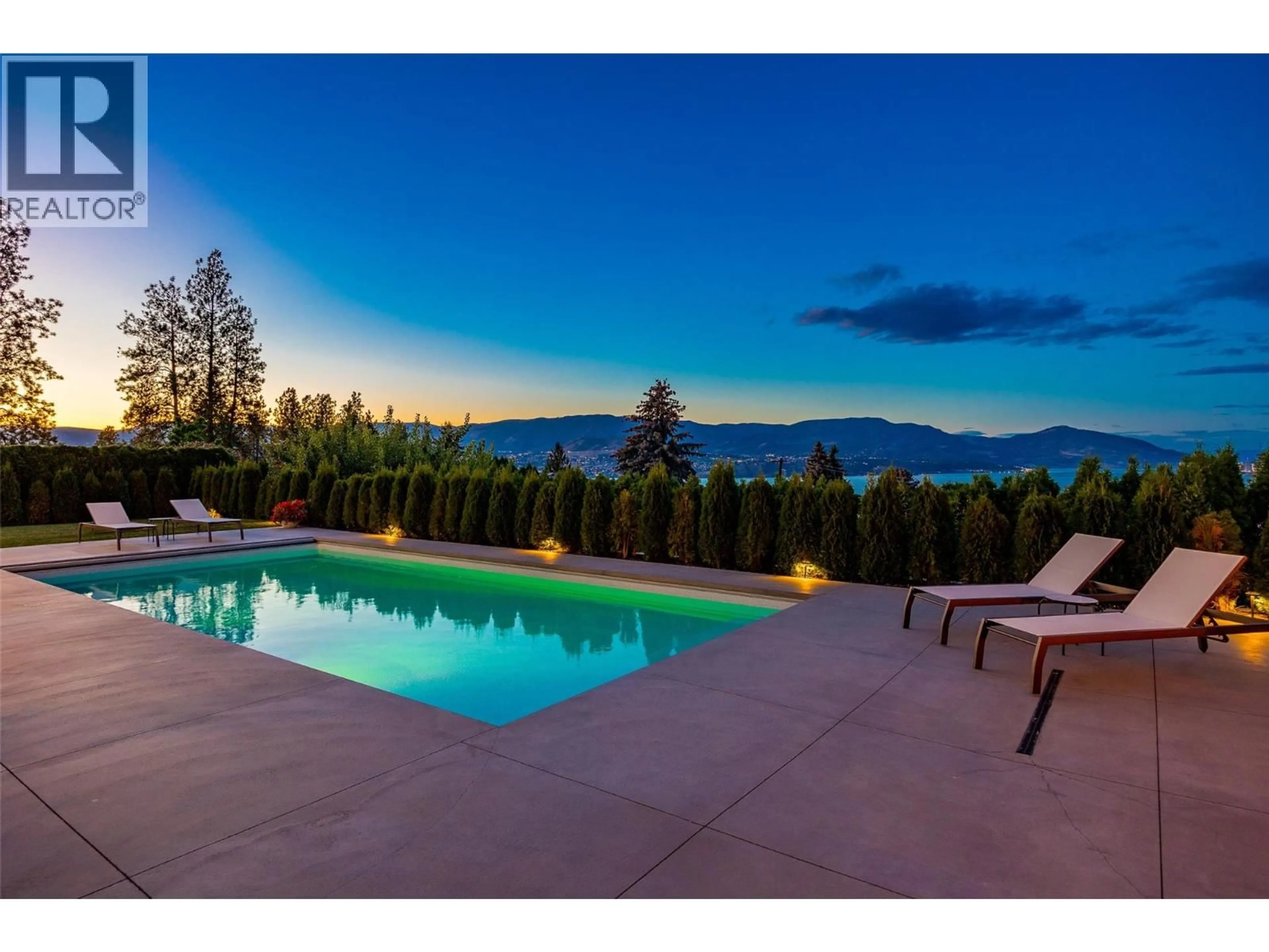 Pool for 415 CURLEW DRIVE, Kelowna British Columbia V1W4L1