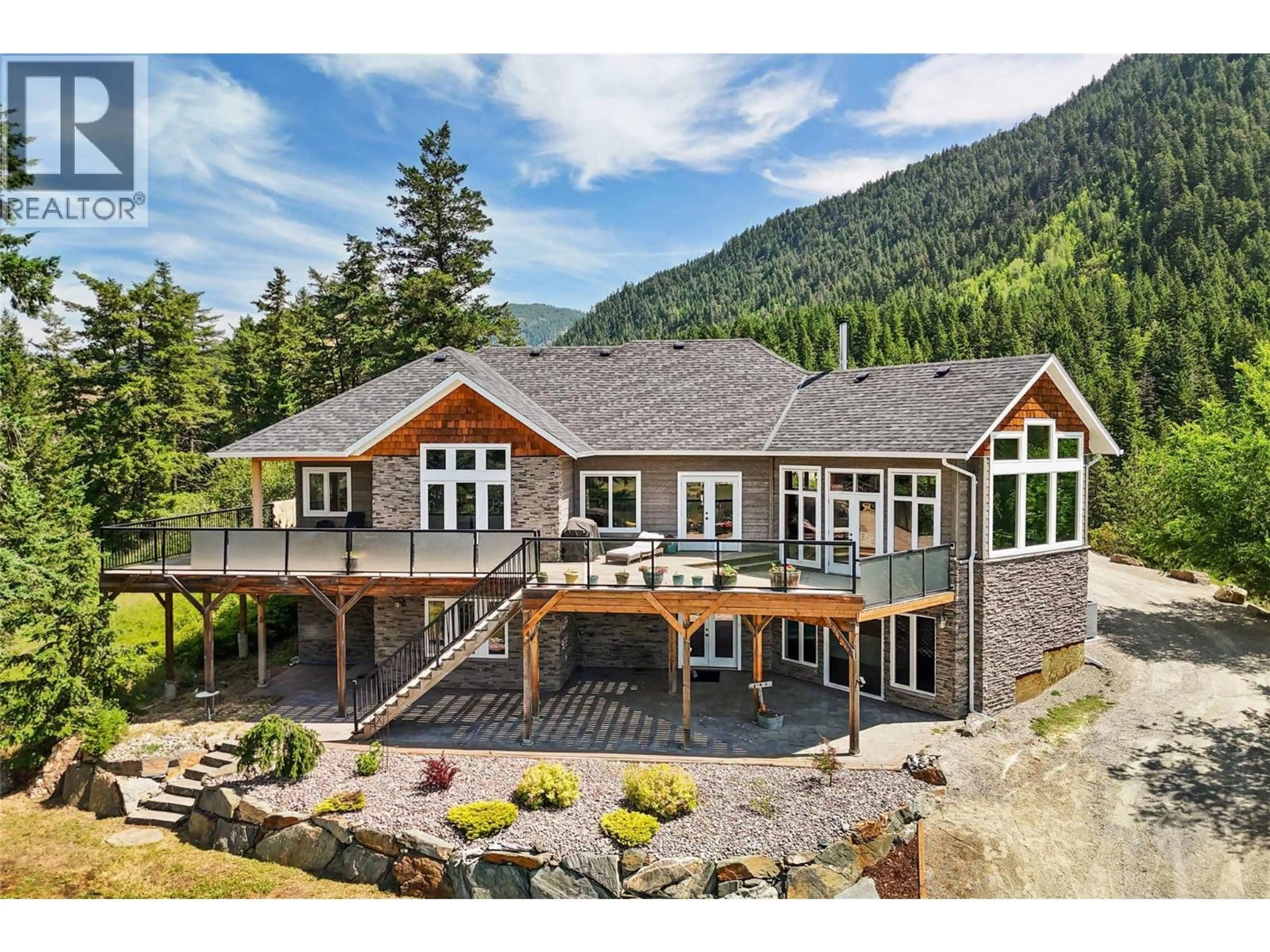 A pic from outside/outdoor area/front of a property/back of a property/a pic from drone, mountain view for 365 RIVERWIND DRIVE, Chase British Columbia V0E1M1