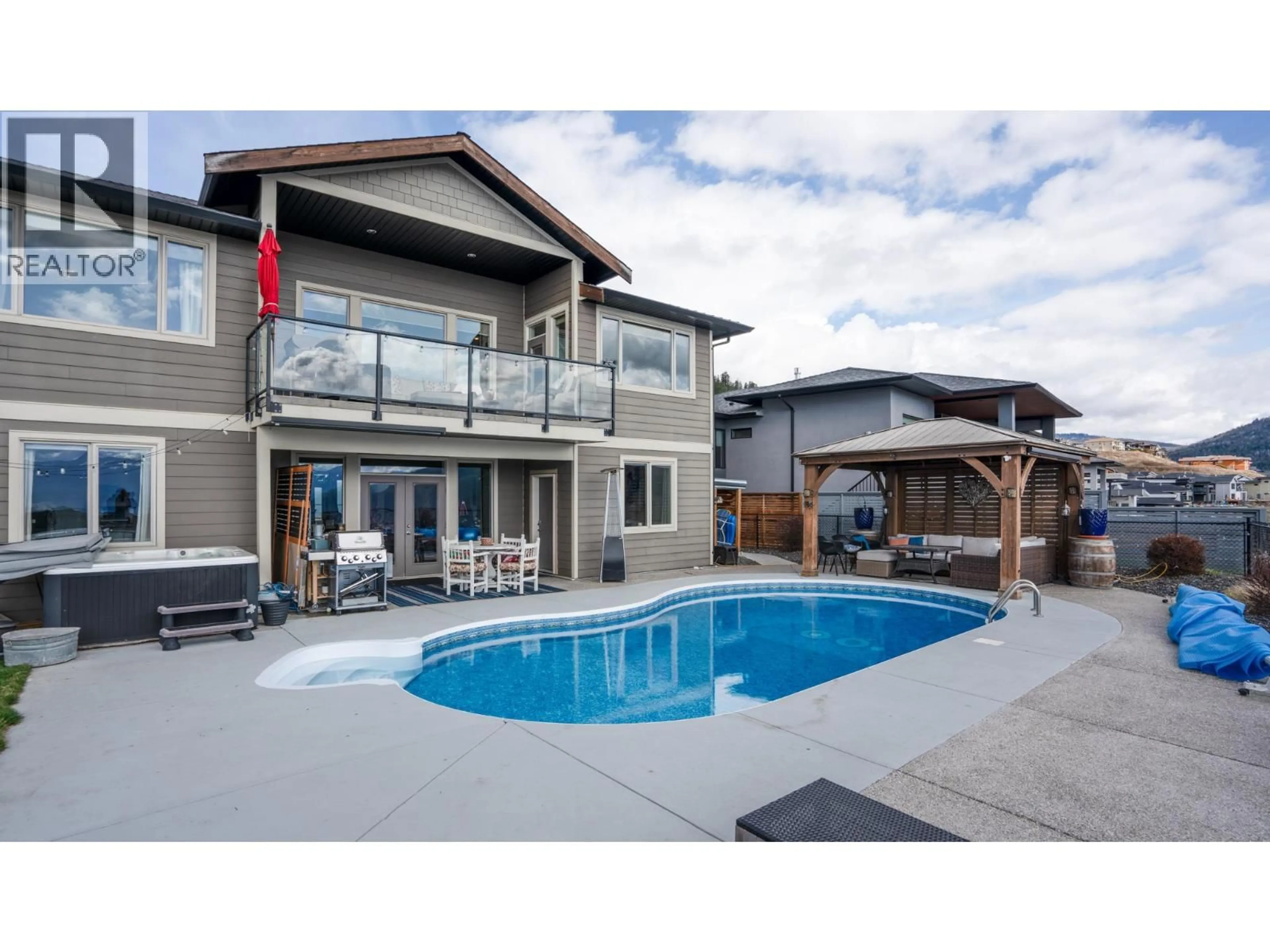 Home with vinyl exterior material, water/lake/river/ocean view for 7193 APEX DRIVE, Vernon British Columbia V1B4E4