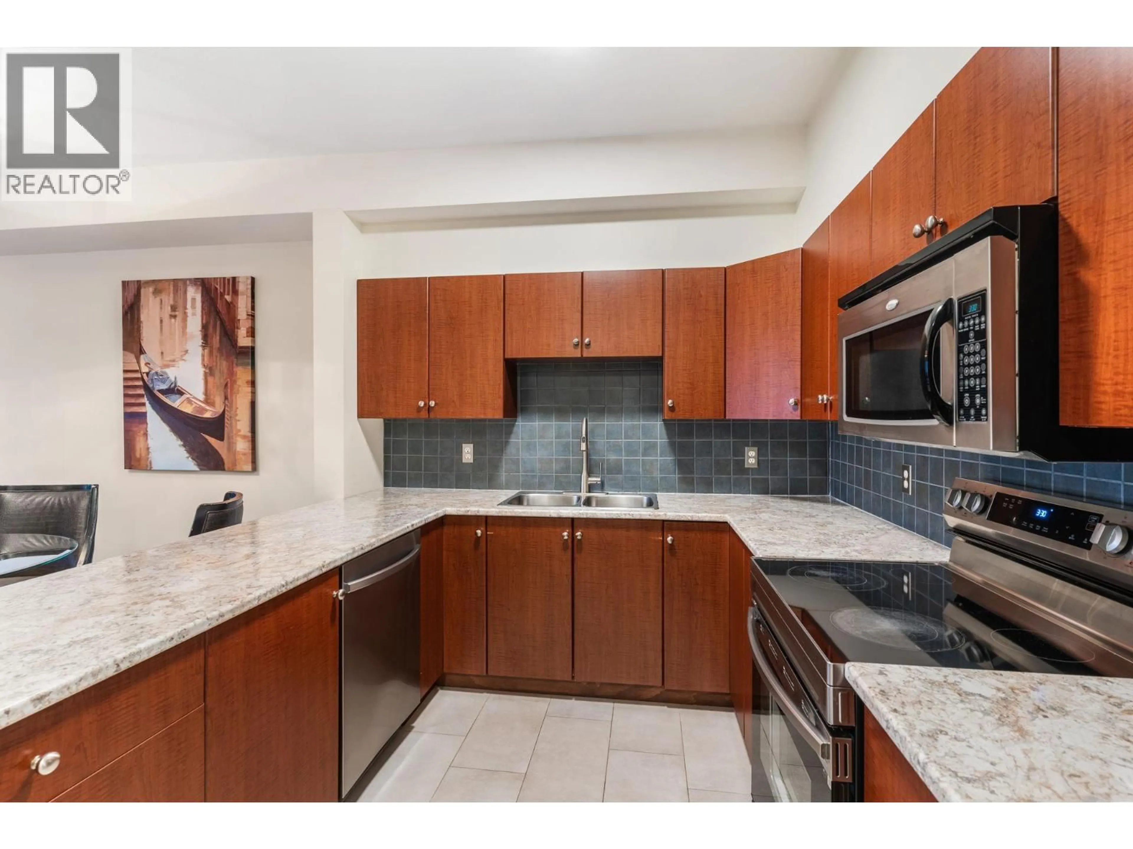Standard kitchen, ceramic/tile floor for 1616 - 1875 COUNTRY CLUB DRIVE, Kelowna British Columbia V1V2W7