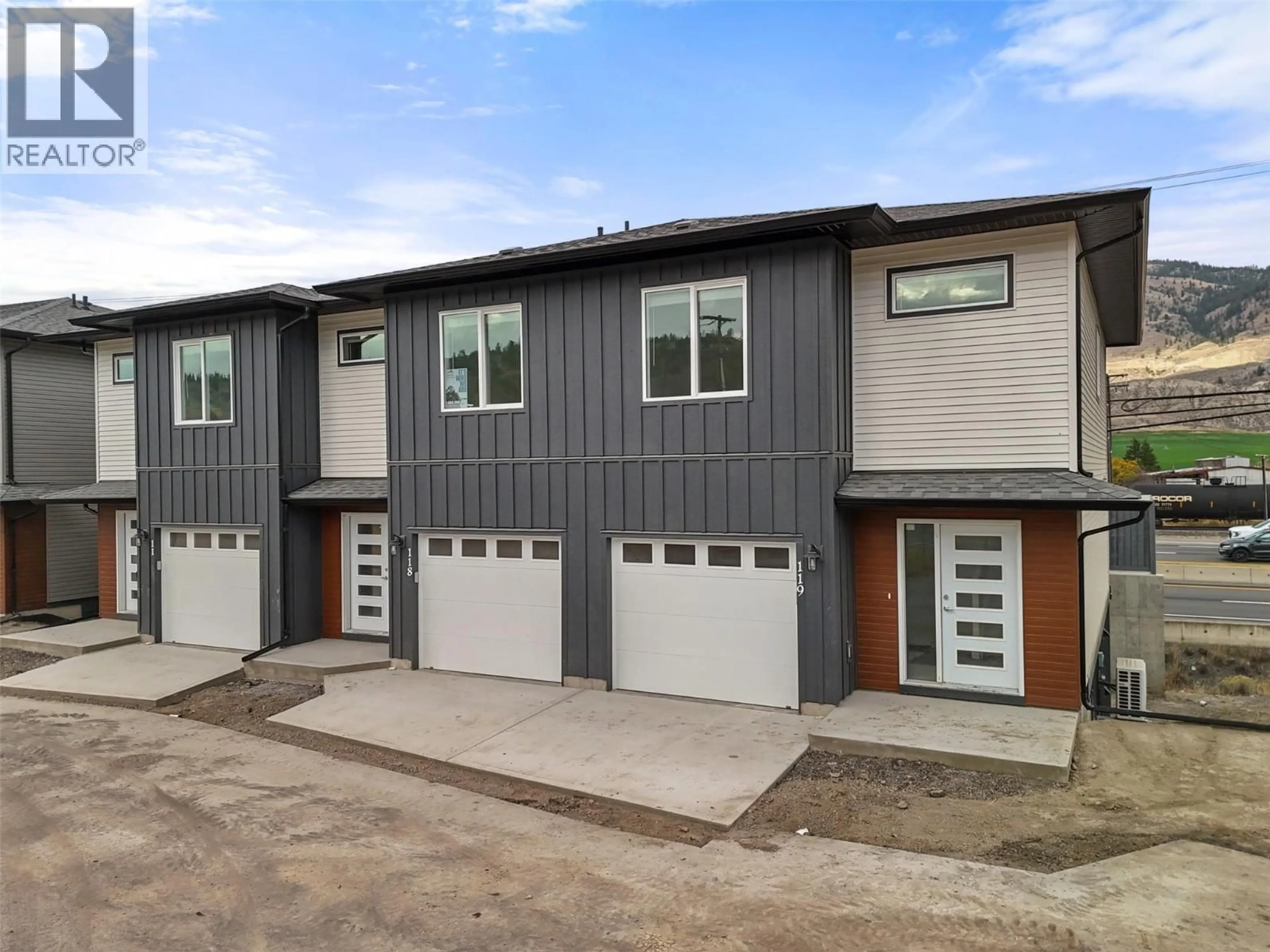 Home with vinyl exterior material, street for 119 - 8960 DALLAS DRIVE, Kamloops British Columbia V2C6V1