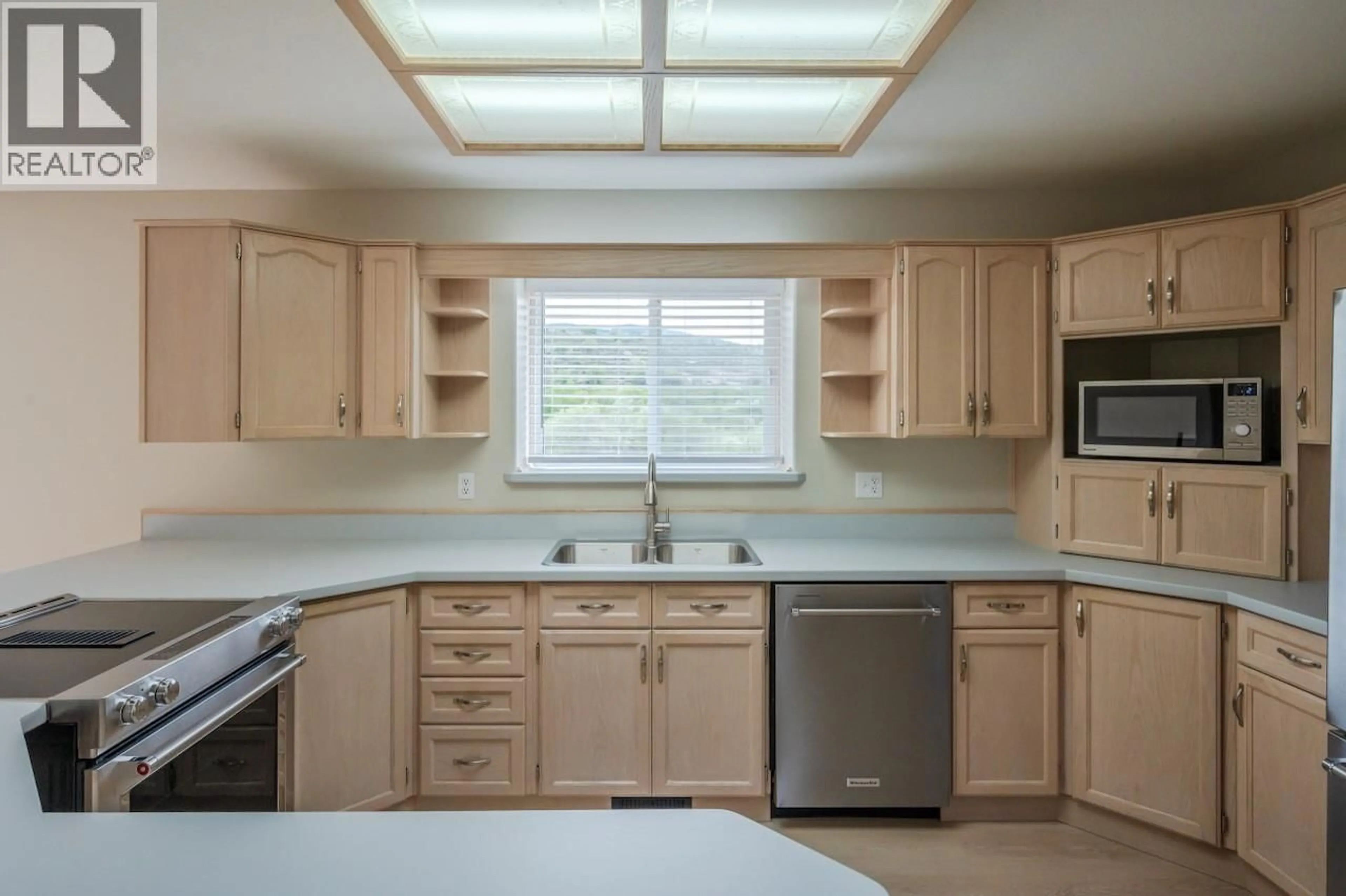 Standard kitchen, unknown for 5629 SAWMILL ROAD, Oliver British Columbia V0H1T9