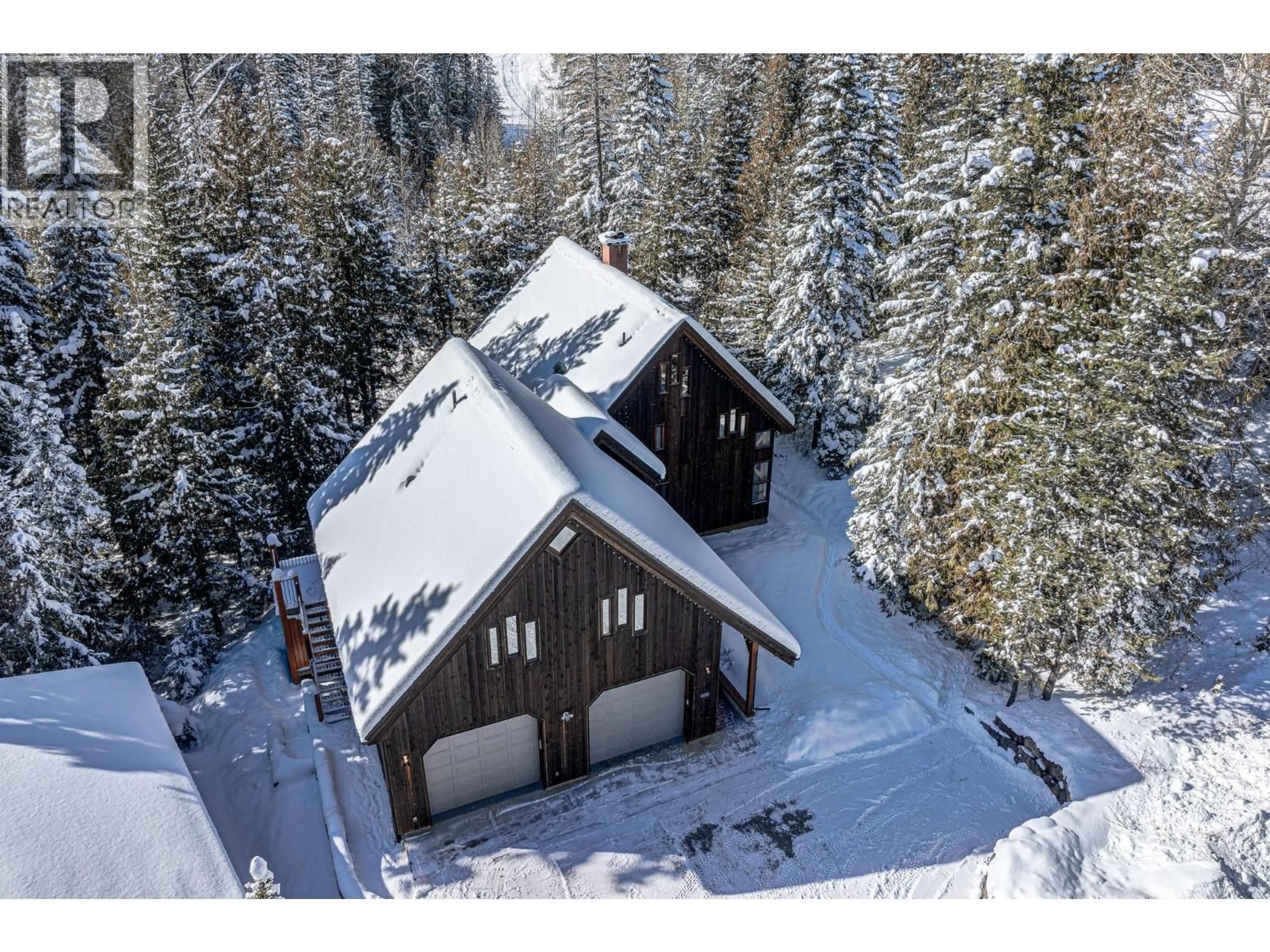 A pic from outside/outdoor area/front of a property/back of a property/a pic from drone, unknown for 4546 TIMBERLINE CRESCENT, Fernie British Columbia V0B1M6