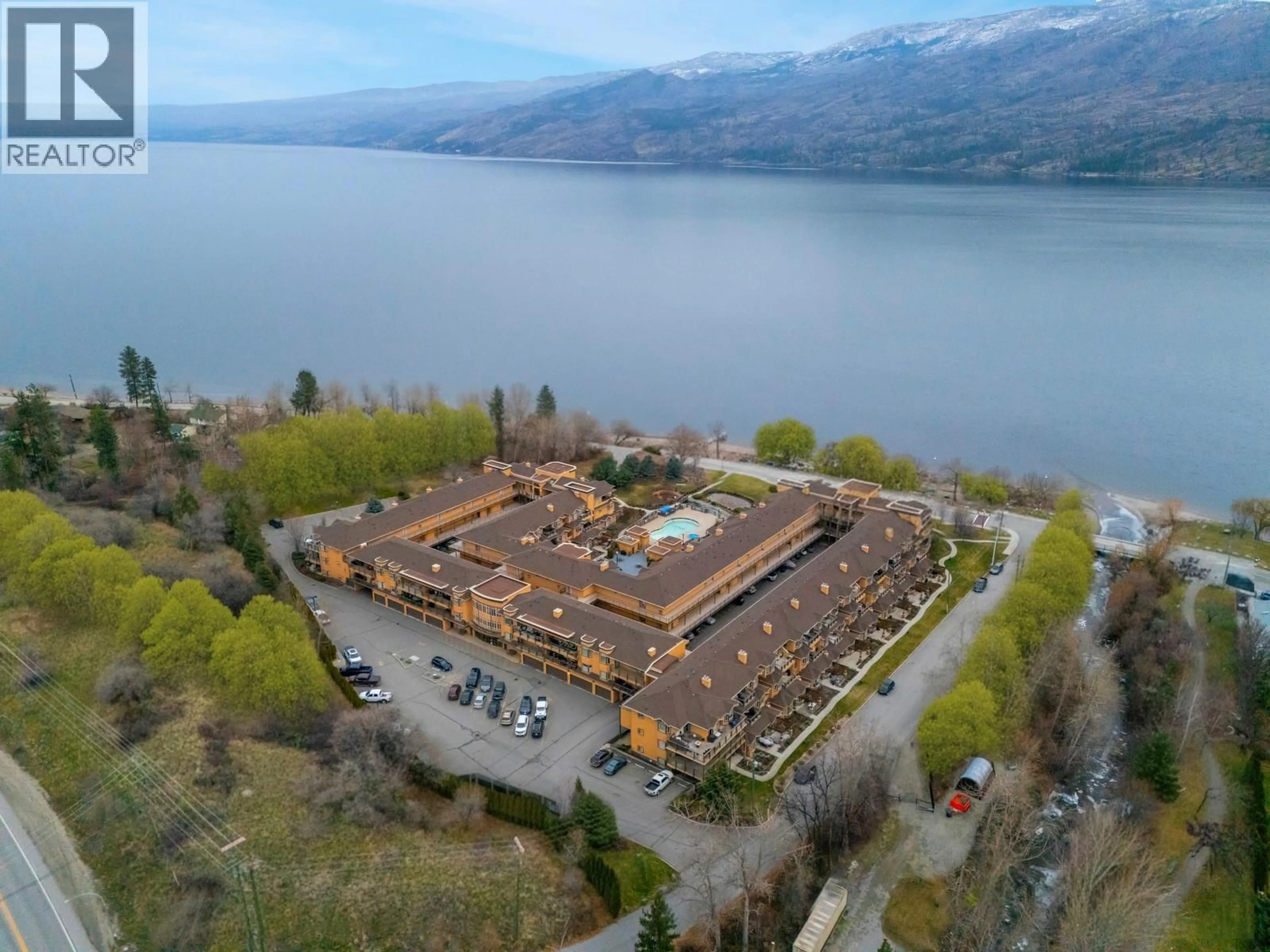 A pic from outside/outdoor area/front of a property/back of a property/a pic from drone, water/lake/river/ocean view for 331 - 3996 BEACH AVENUE, Peachland British Columbia V0H1X5