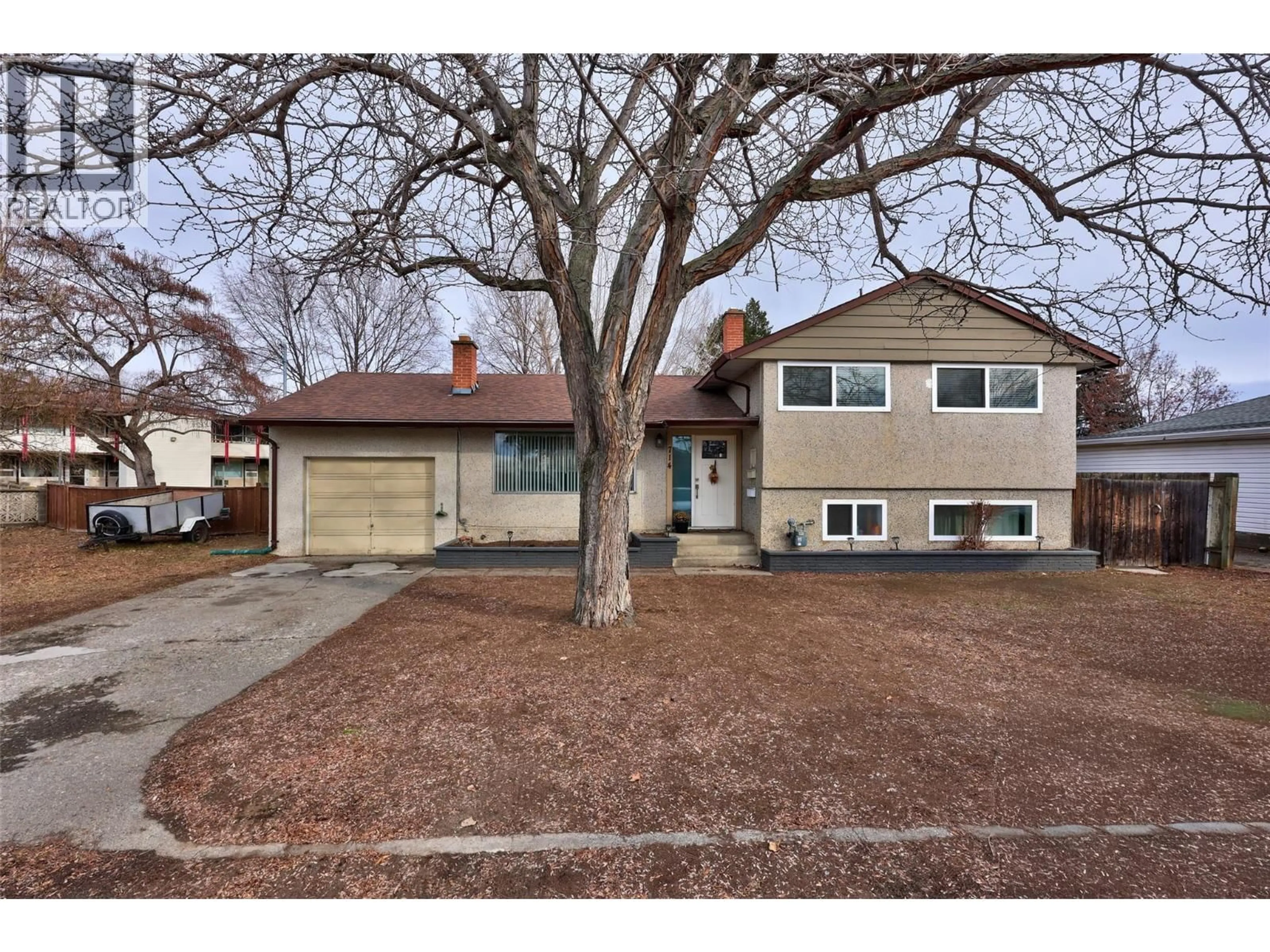 Unknown for 714 9TH STREET, Kamloops British Columbia V2B2Y8