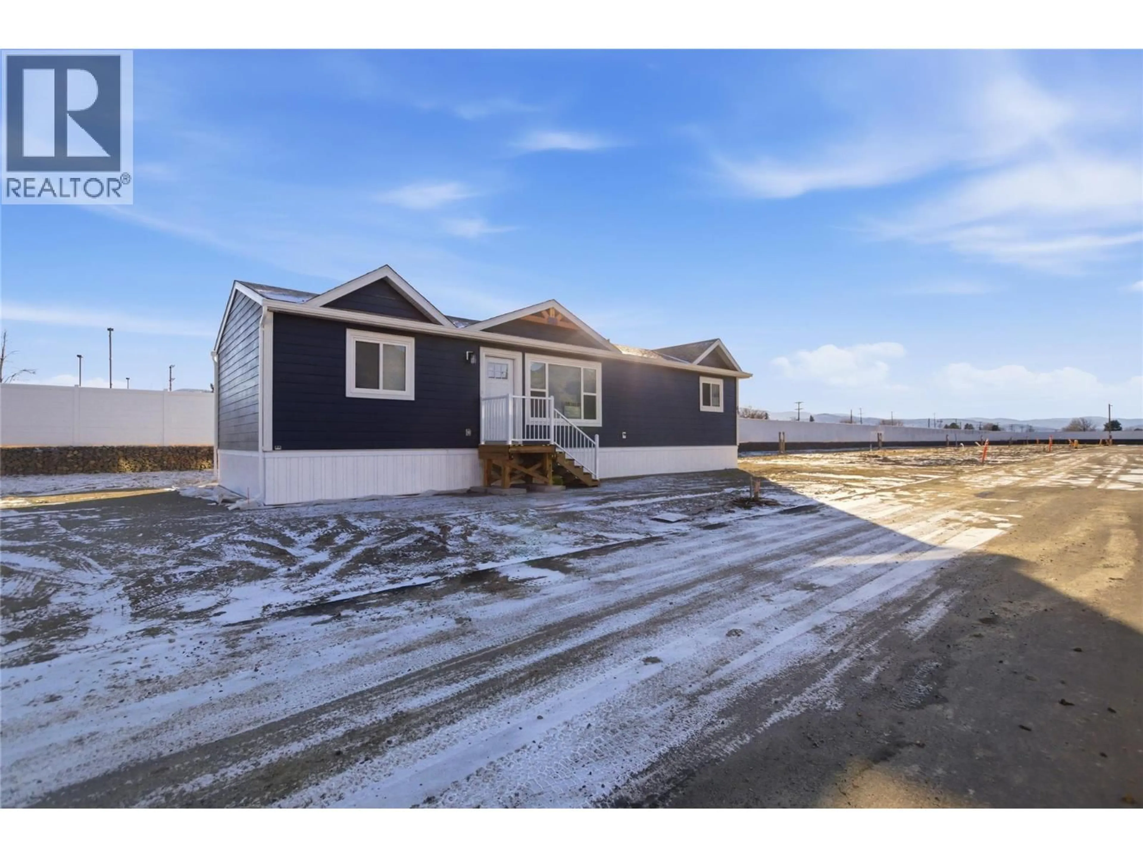 Home with vinyl exterior material, street for 69 - 1375 ORD ROAD, Kamloops British Columbia V2B7V3