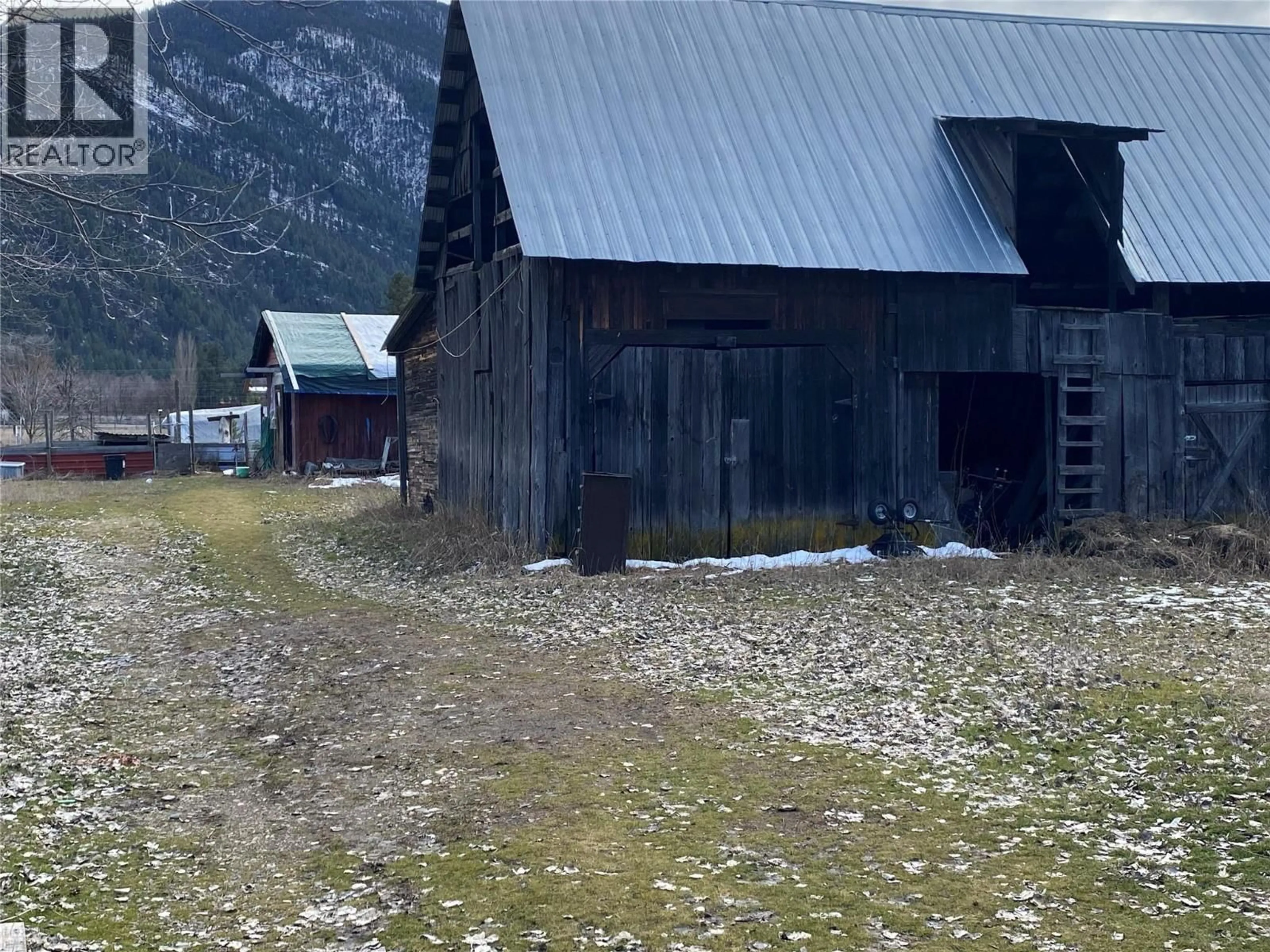 Shed for 5945 DARCY ROAD, Grand Forks British Columbia V0H1H4