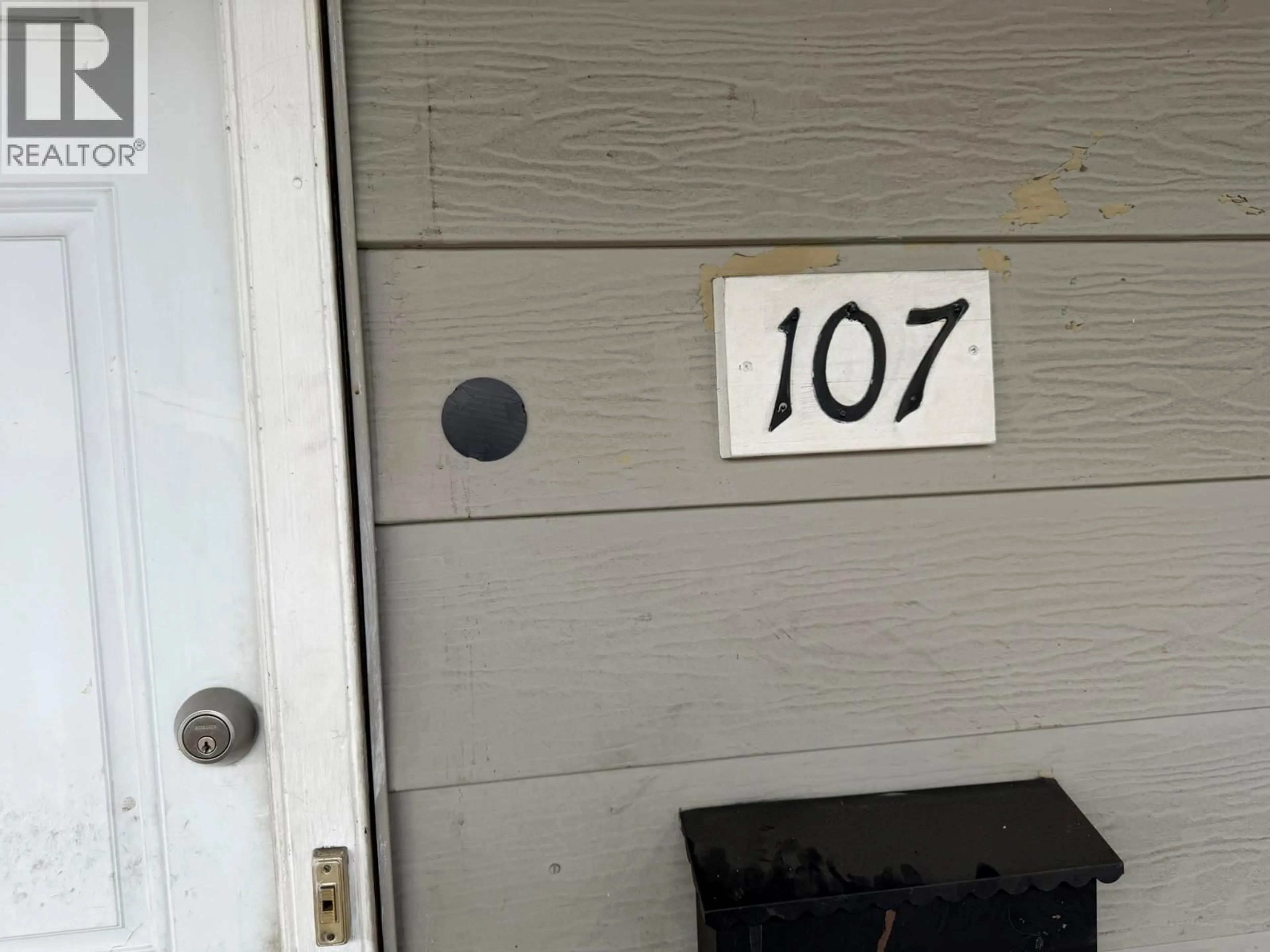 Blurry image for 107 - 3712 24 AVENUE, Vernon British Columbia V1T1L9