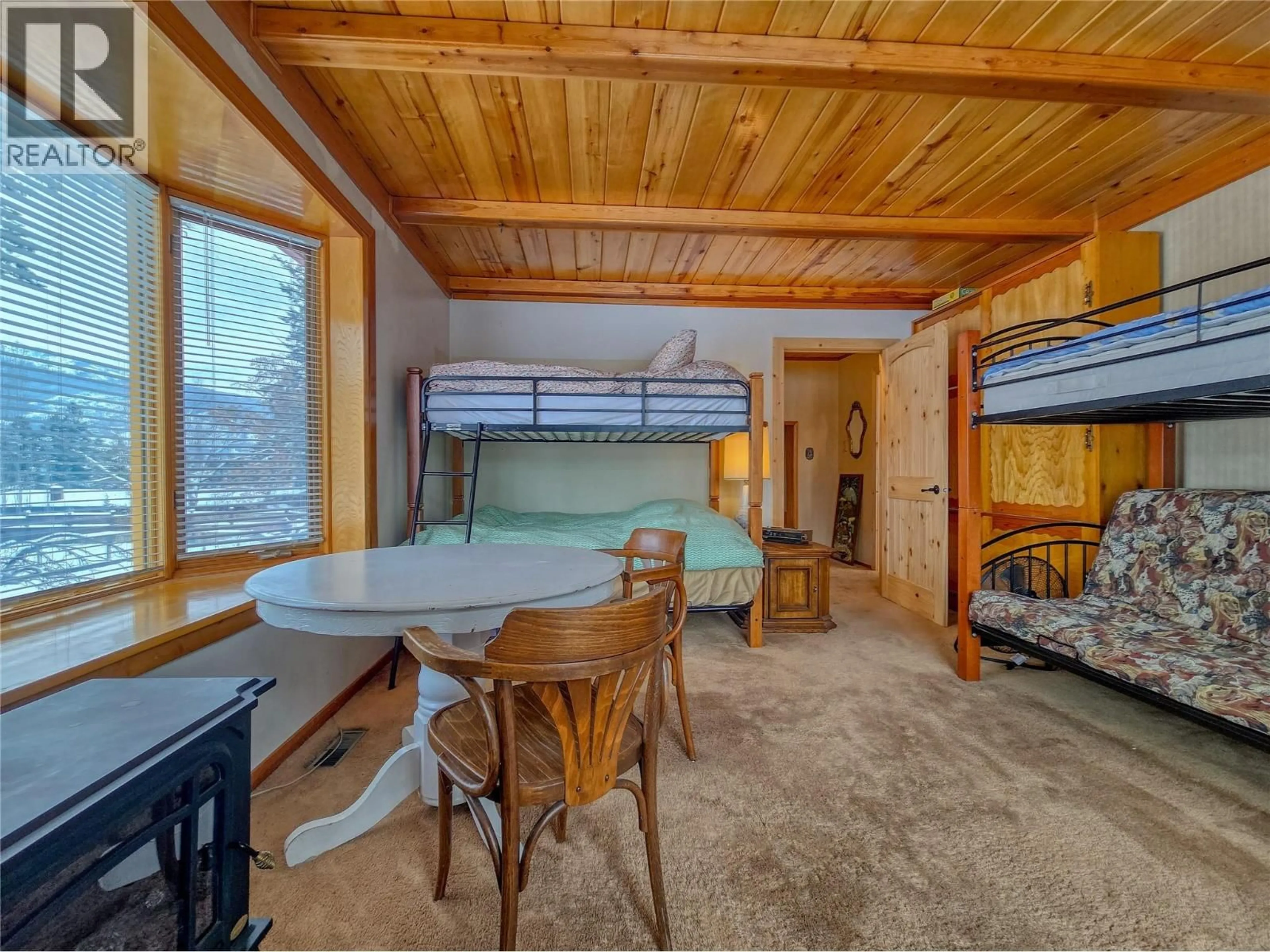 A pic of a room for 1721 8TH AVENUE, Invermere British Columbia V0A1K4