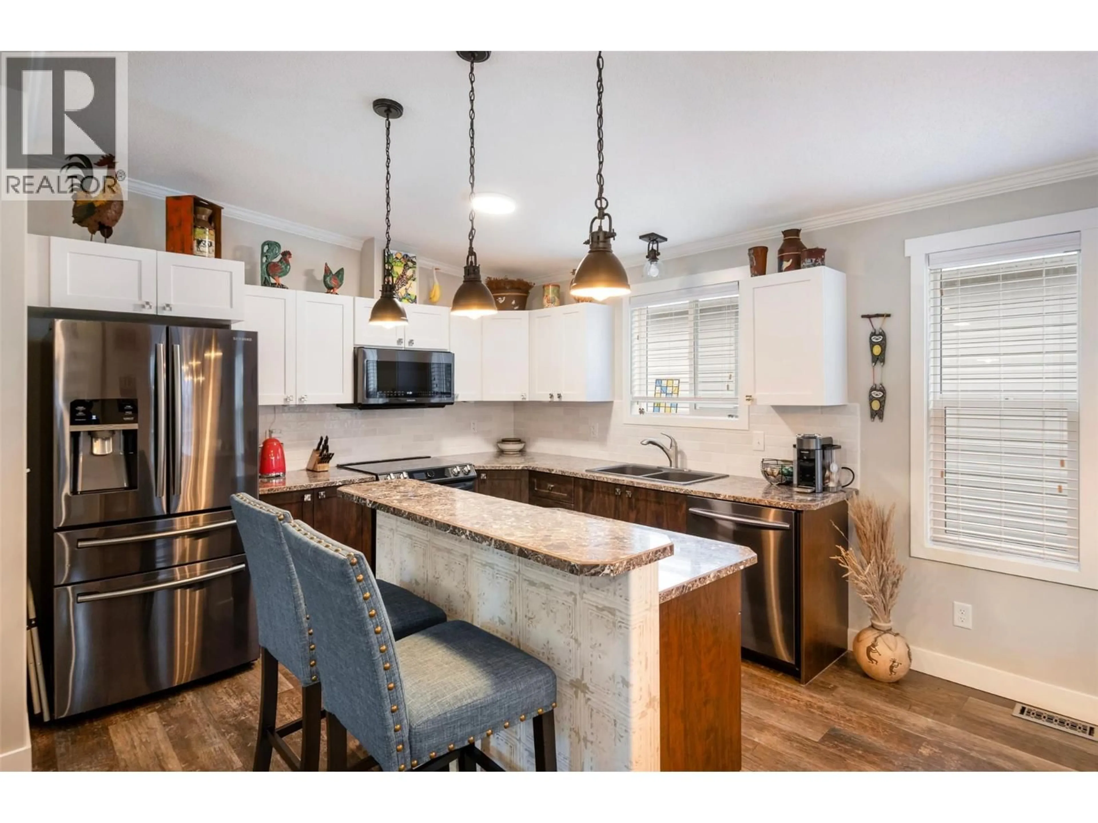 Open concept kitchen, unknown for 82 - 8598 97 HIGHWAY, Oliver British Columbia V0H1T2