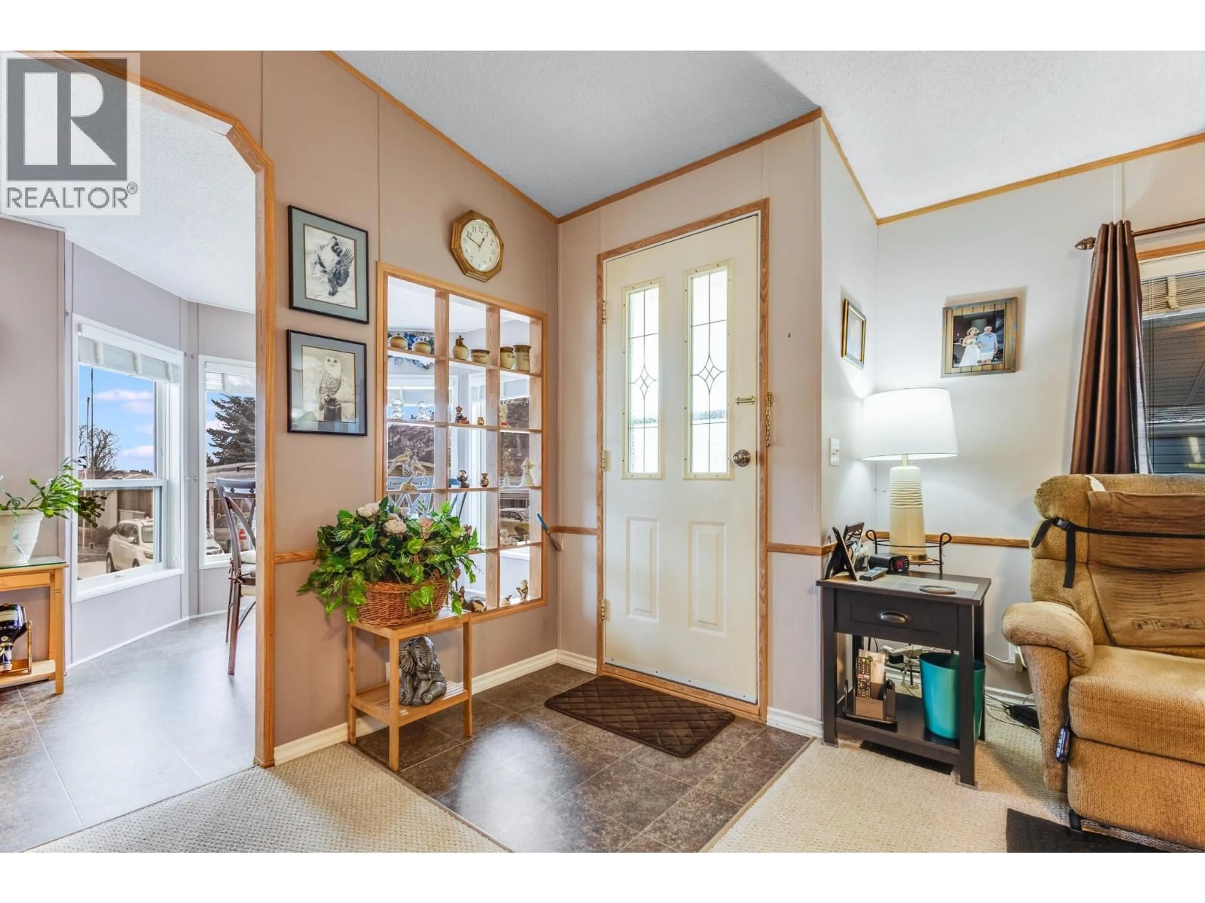 Indoor entryway for 53 - 1850 SHANNON LAKE ROAD, West Kelowna British Columbia V4T1L6