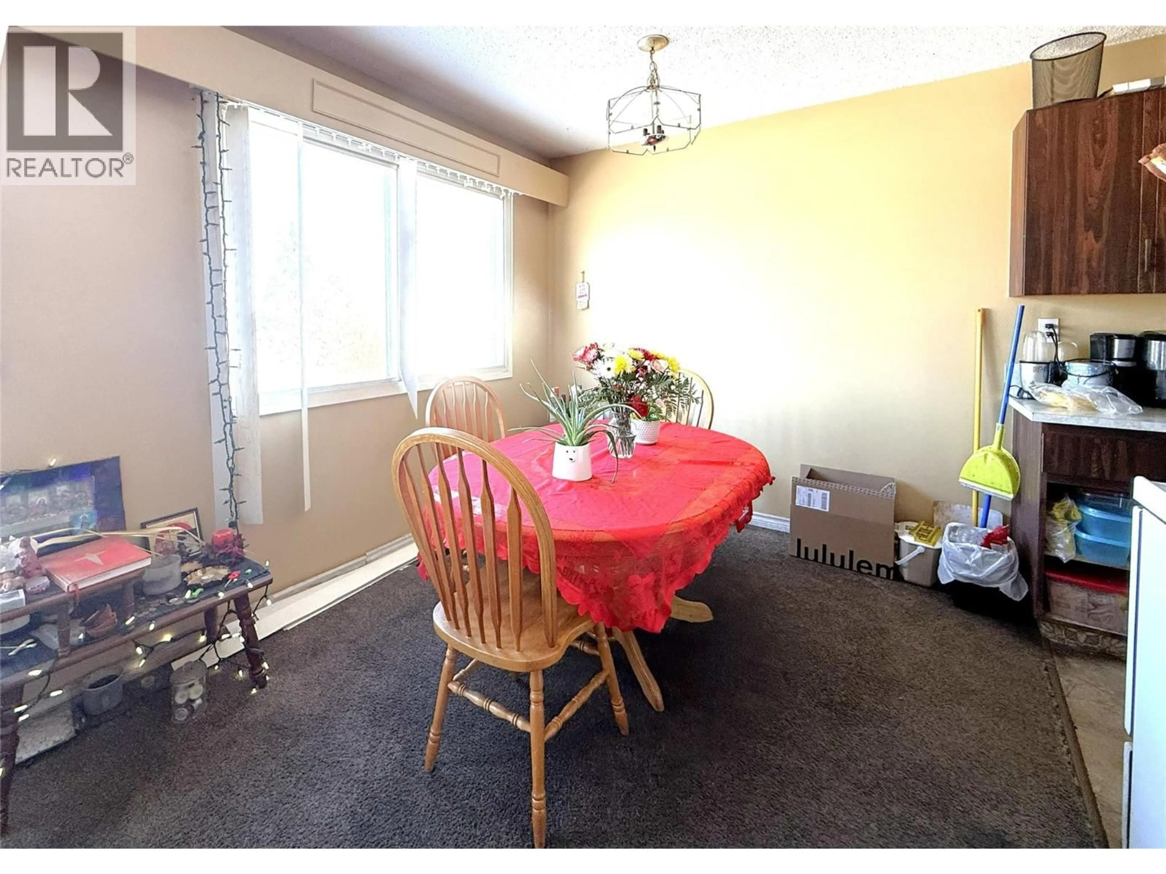 Dining room, unknown for 195 - MCGILL ROAD ROAD, Kamloops British Columbia V2C1M2