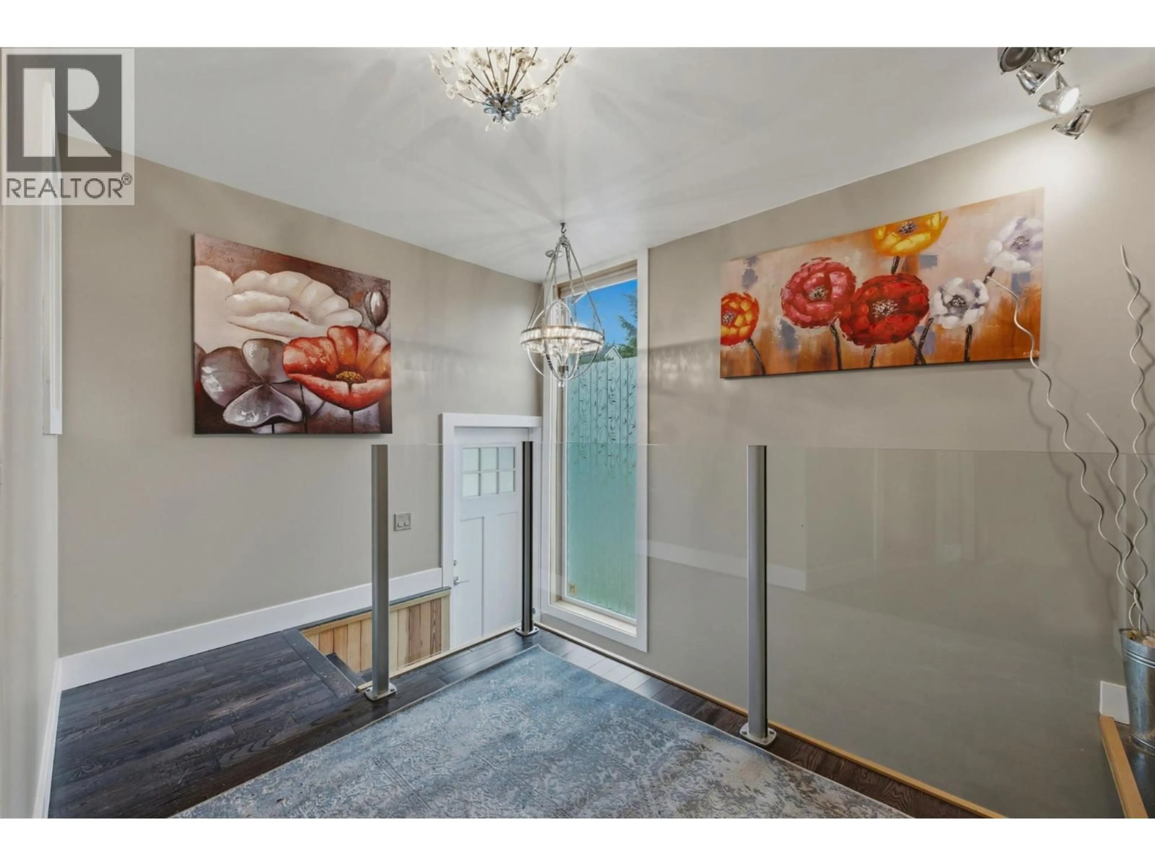 Indoor entryway for 2193 PARK AVENUE, Lumby British Columbia V0E2G0