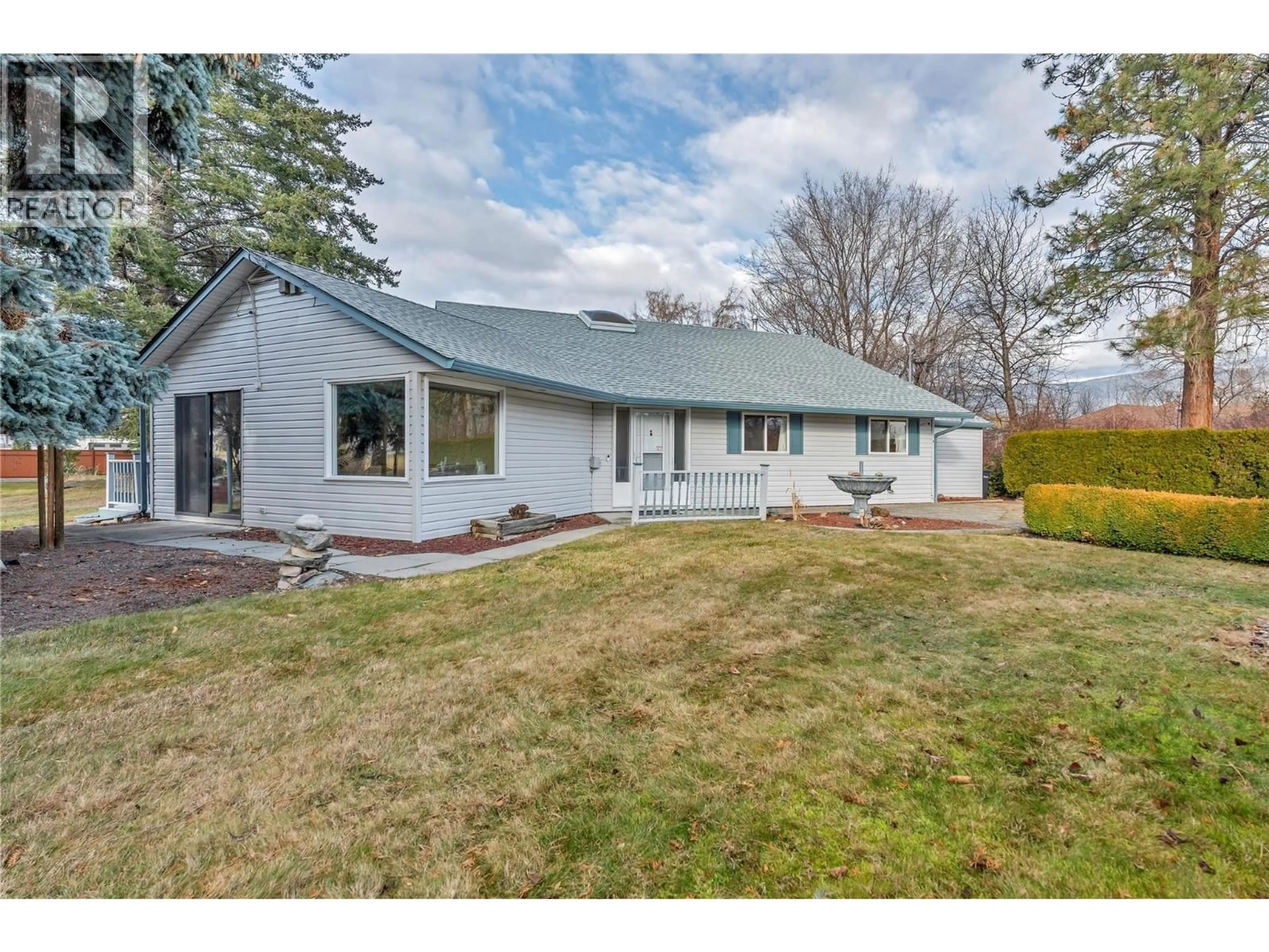 Unknown for 706 MILLER STREET, Summerland British Columbia V0H1Z9