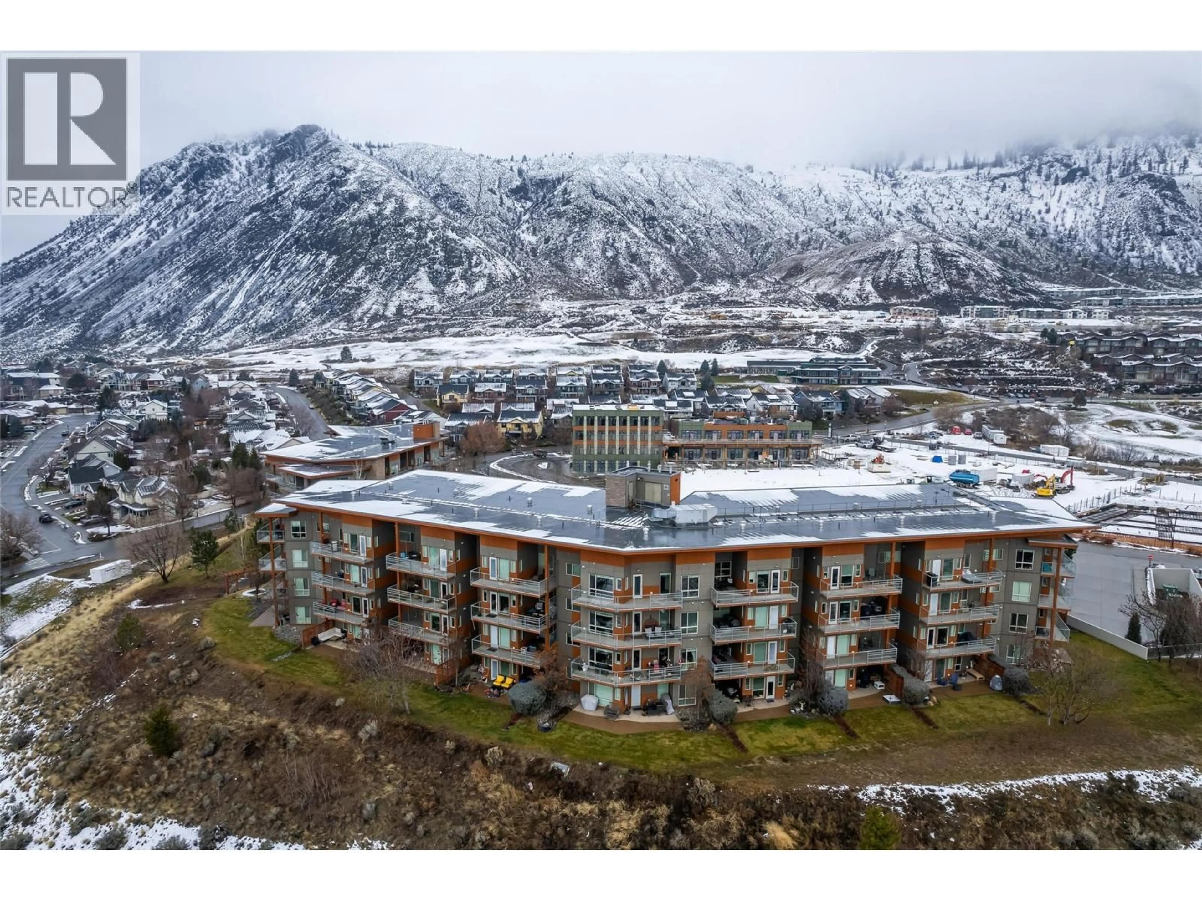 A pic from outside/outdoor area/front of a property/back of a property/a pic from drone, mountain view for 2410 - 1030 TALASA WAY, Kamloops British Columbia V2H0C3