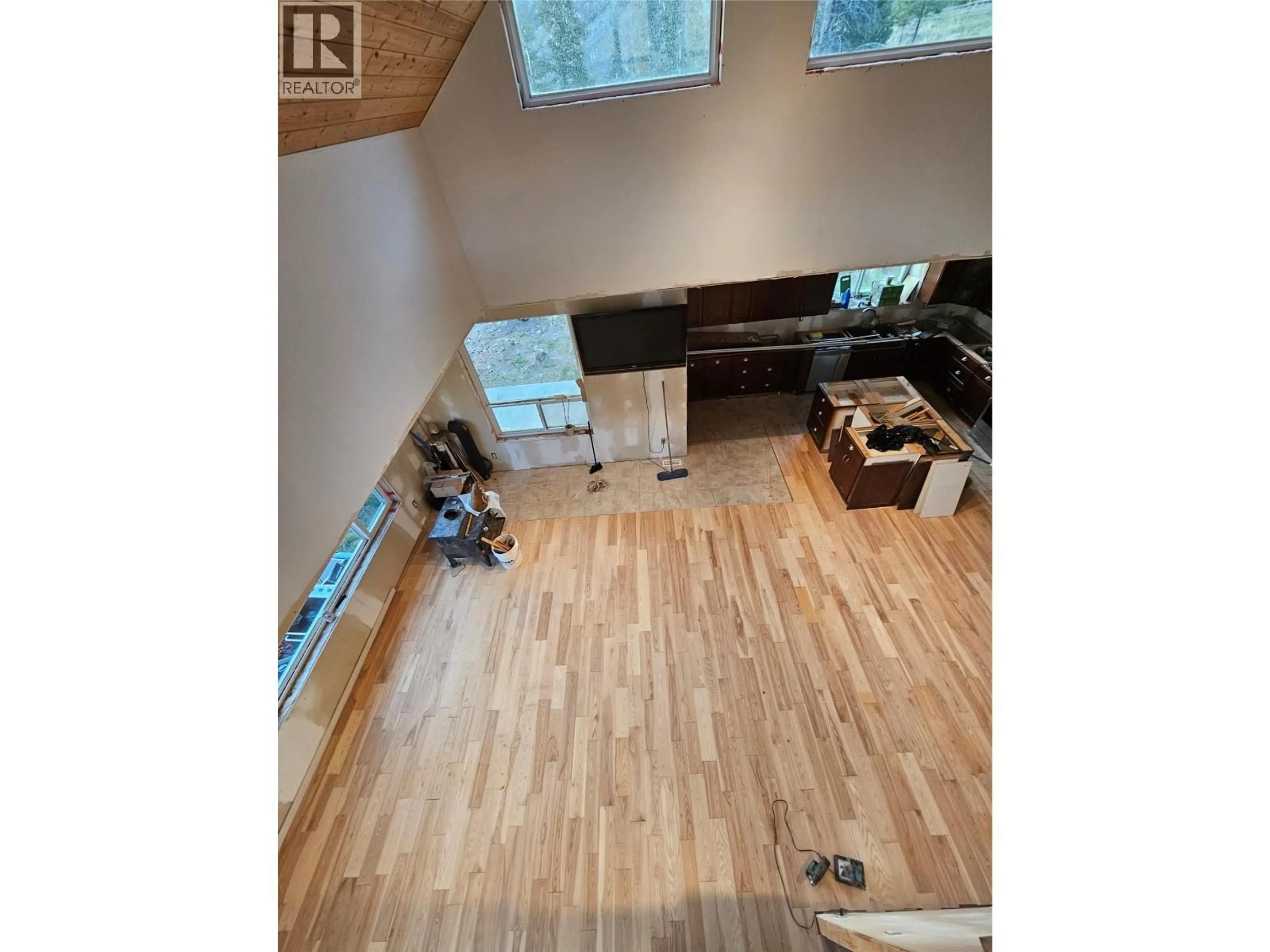 A pic of a room for 1600 LOON LAKE ROAD, Cache Creek British Columbia V0K1H0