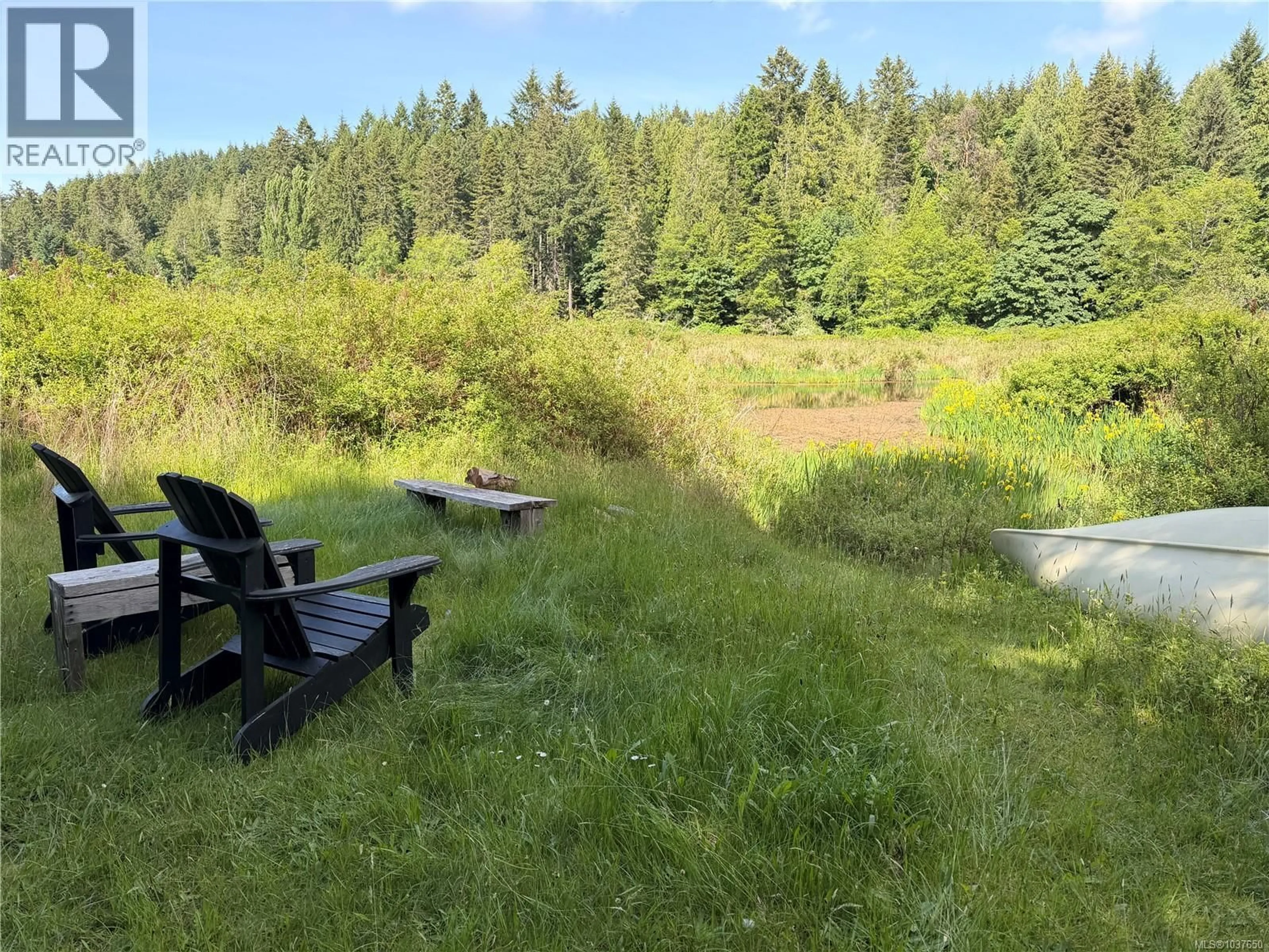Patio, water/lake/river/ocean view for 220 SEA MEADOW DRIVE, Gabriola Island British Columbia V0R1X2