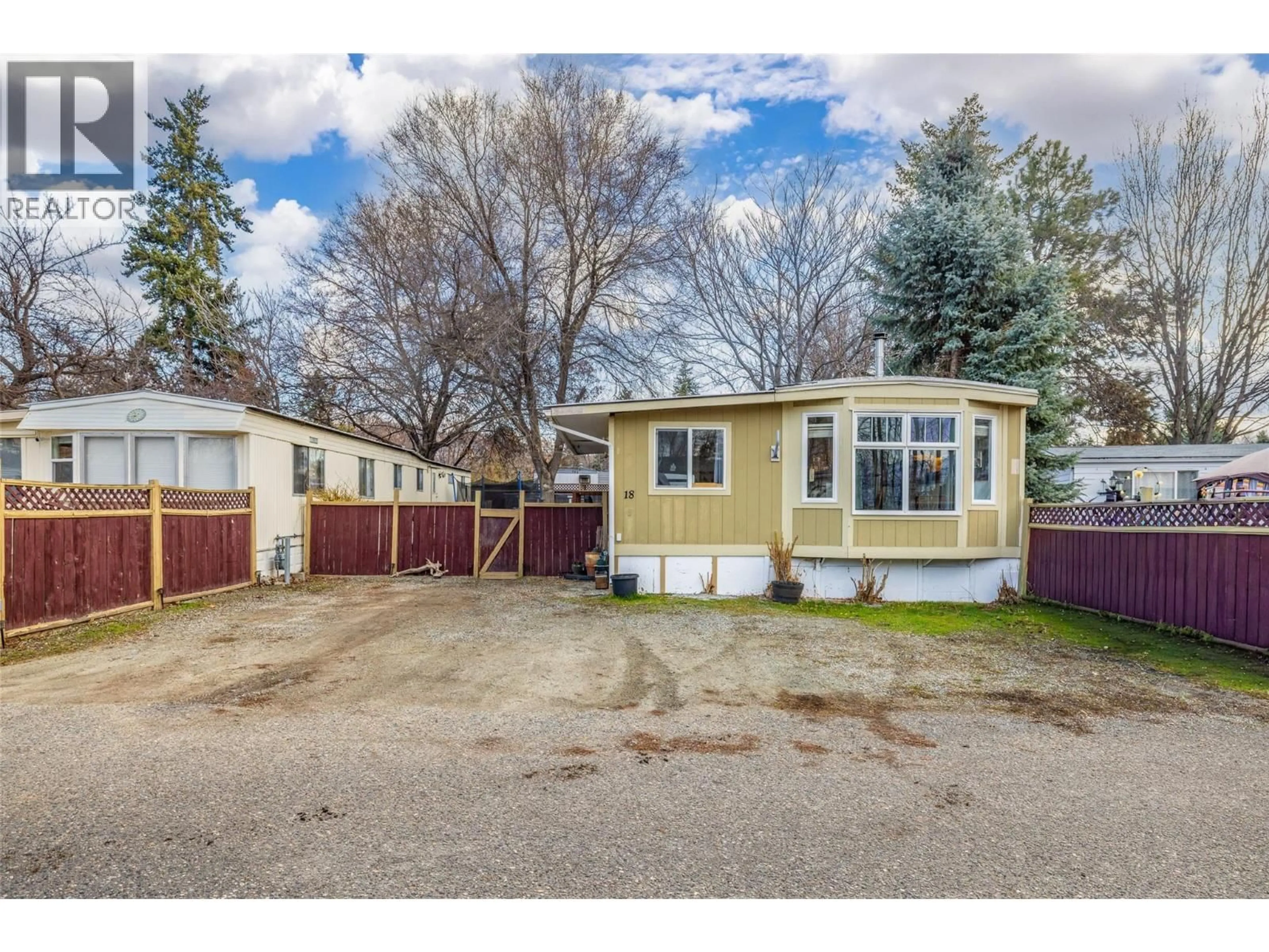 Unknown for 18 - 2065 BOUCHERIE ROAD, Westbank British Columbia V4T2A7