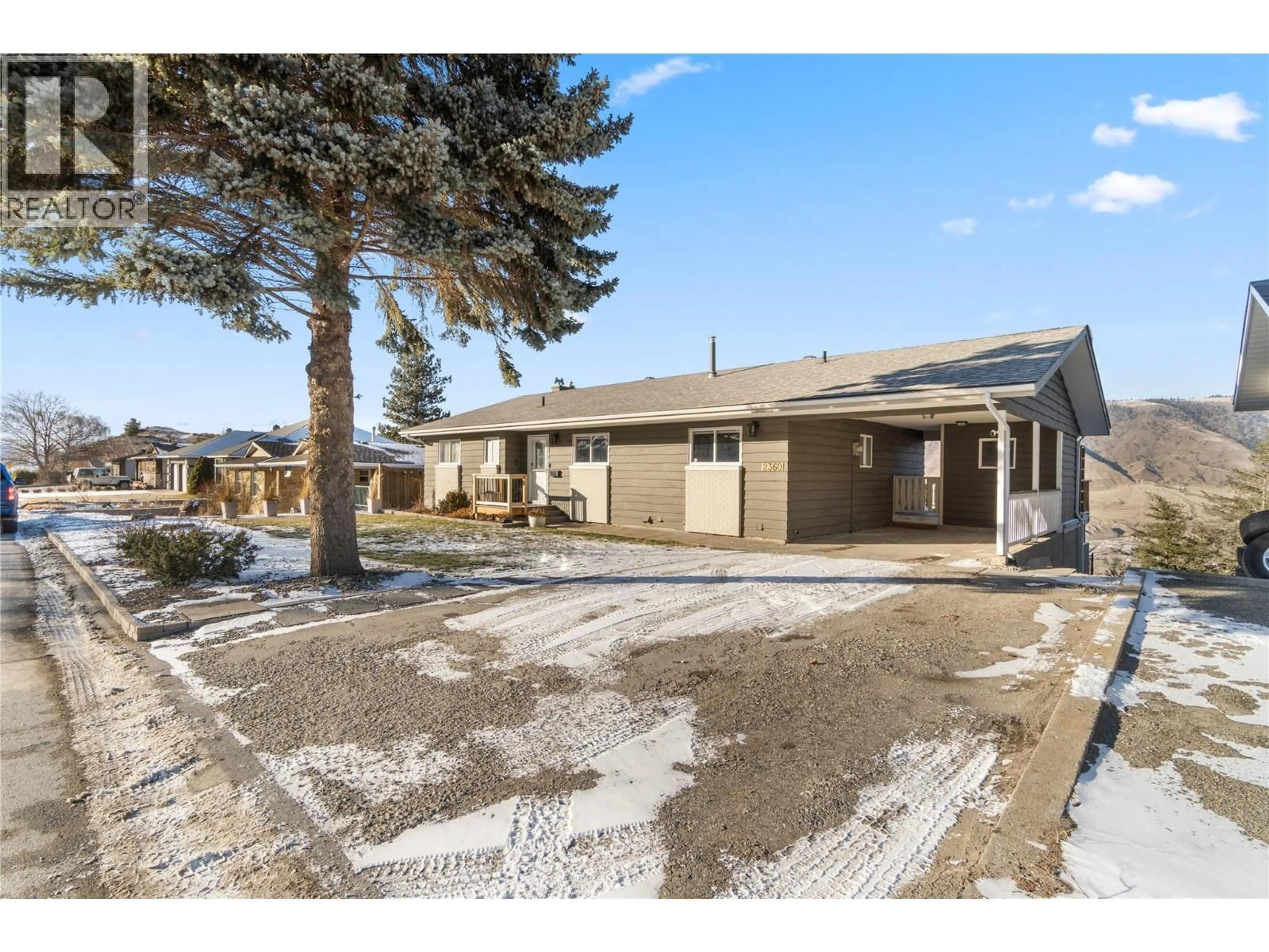 A pic from outside/outdoor area/front of a property/back of a property/a pic from drone, street for 2360 QU'APPELLE BOULEVARD, Kamloops British Columbia V2E1T4