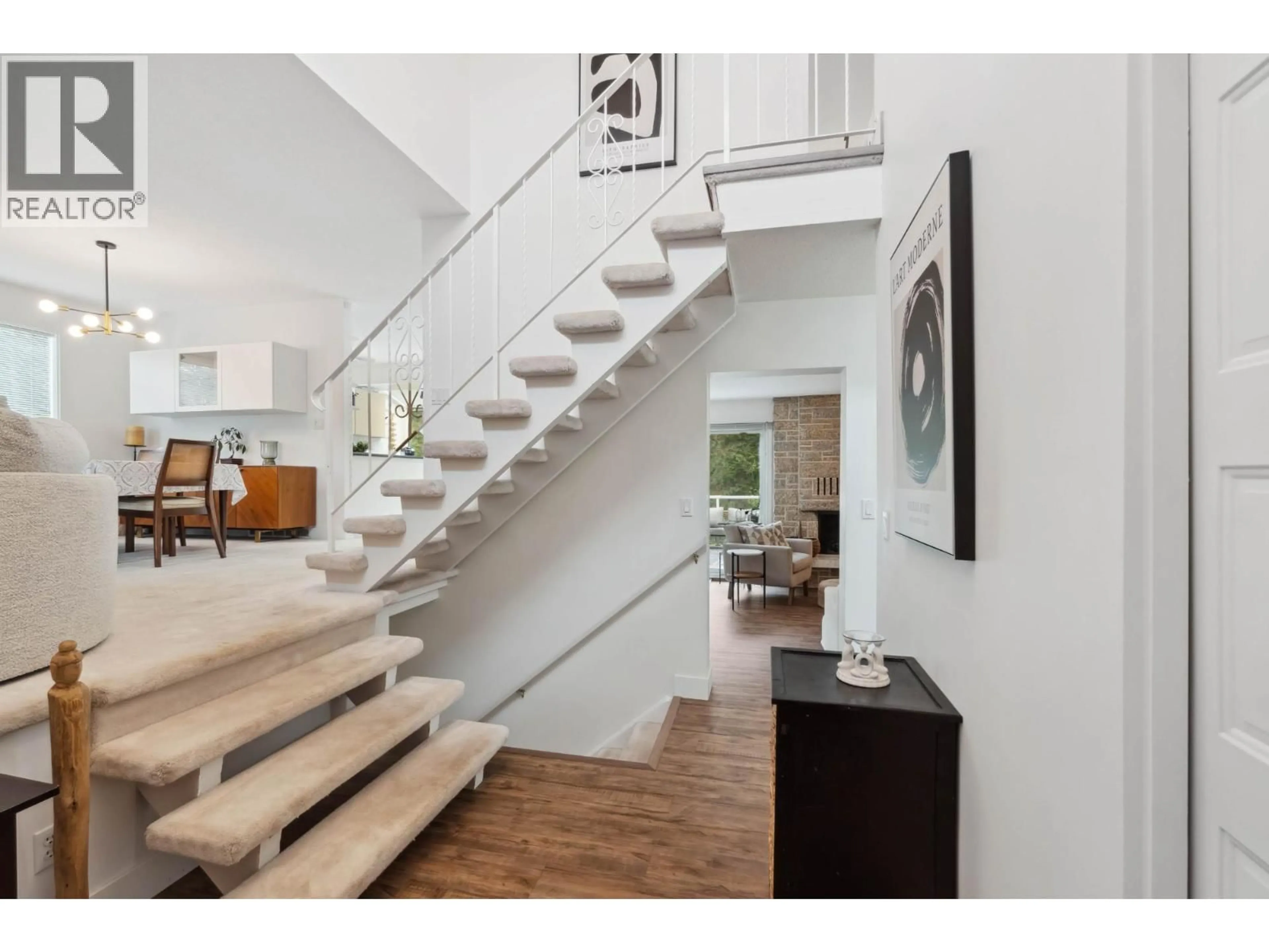 Unknown for 125 MONMOUTH DRIVE, Kamloops British Columbia V2E1L8