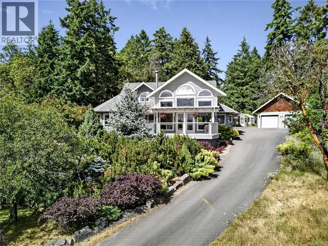 112 MURRELET PLACE, Salt Spring 2