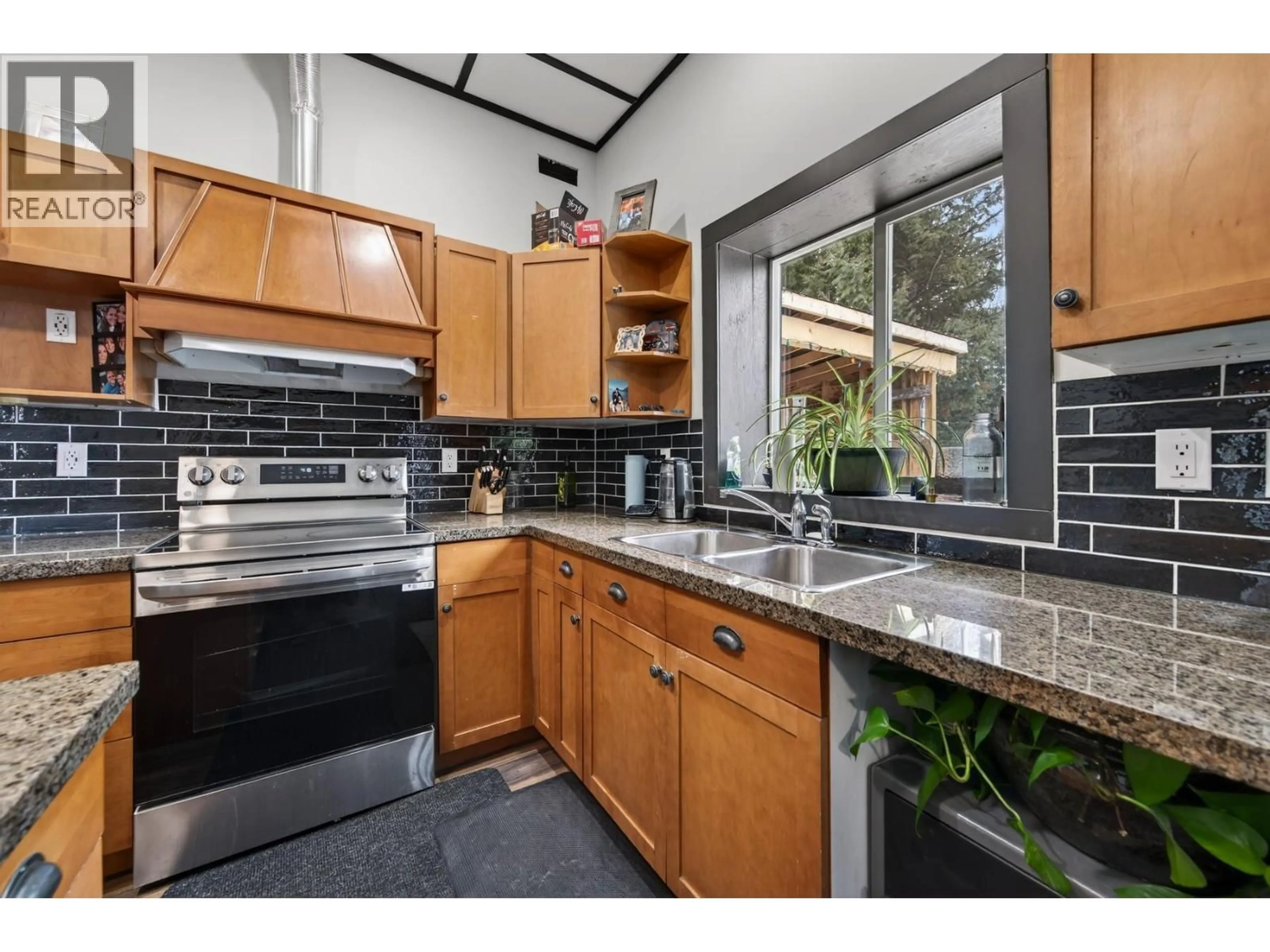 Unknown for 597 WILD ROSE DRIVE, Merritt British Columbia V1K1B8