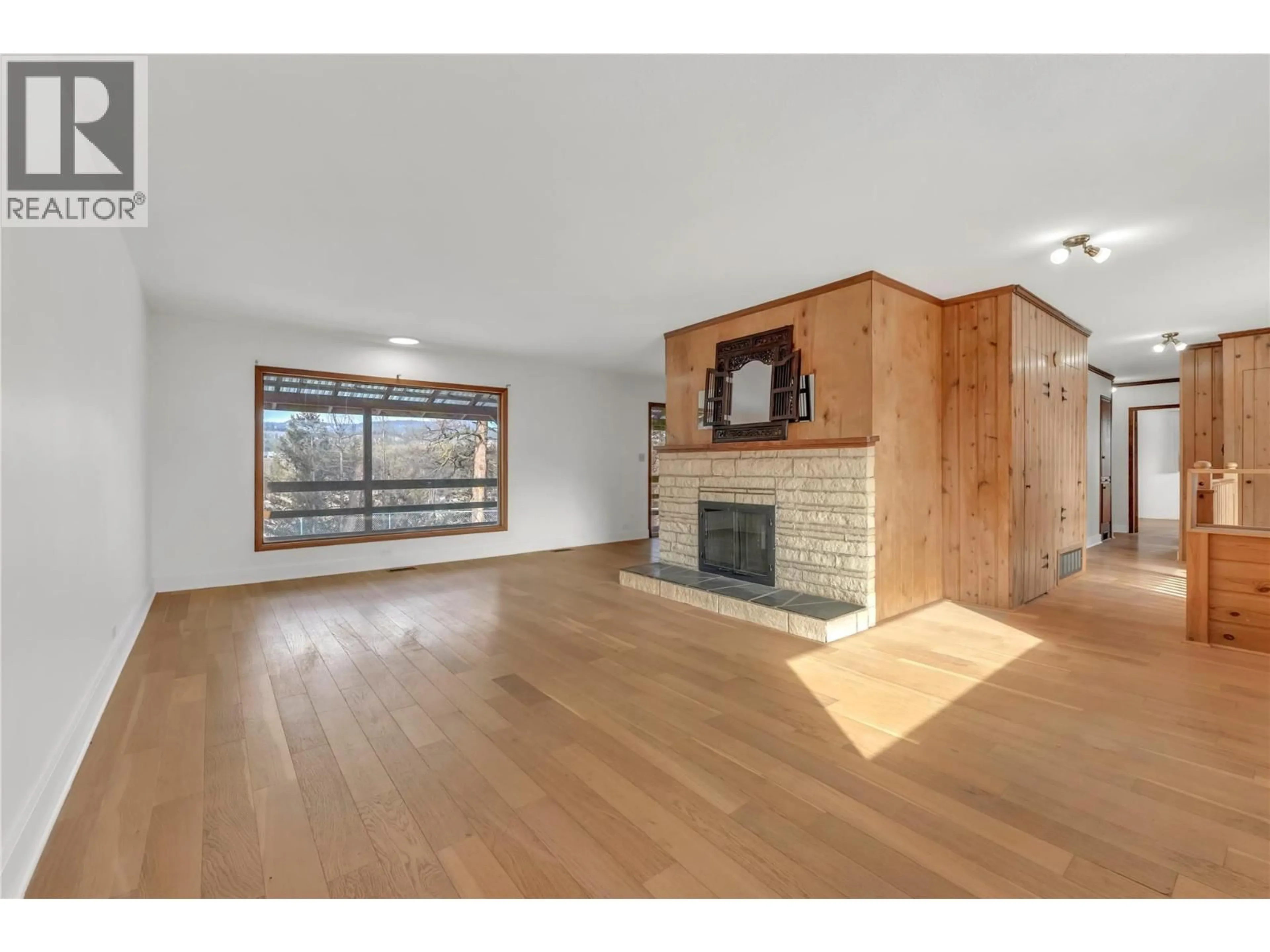 Unknown for 379 MAYNE AVENUE, Princeton British Columbia V0X1W0