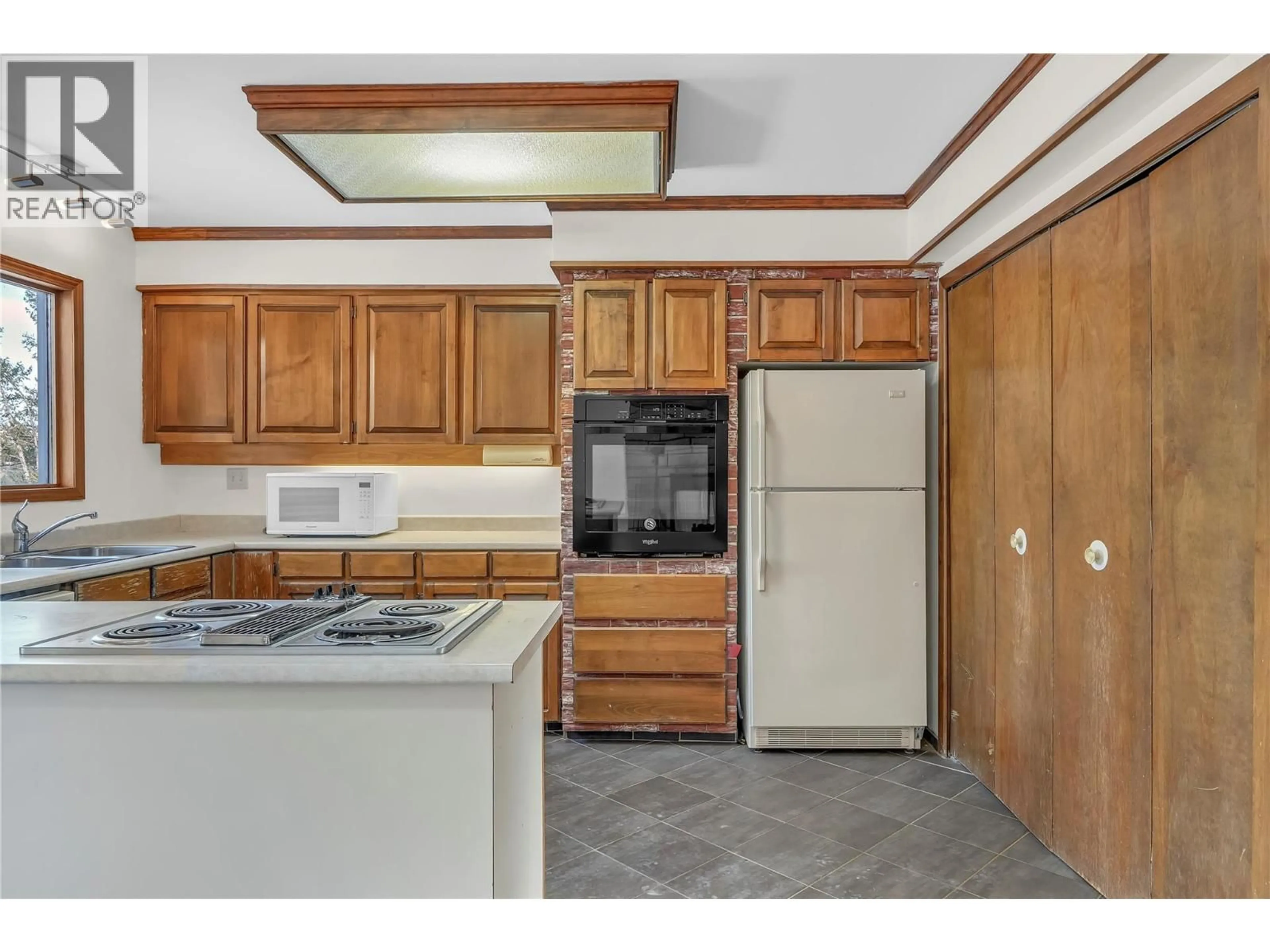 Standard kitchen, ceramic/tile floor for 379 MAYNE AVENUE, Princeton British Columbia V0X1W0